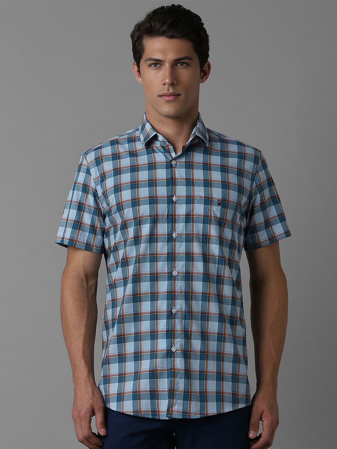 

Louis Philippe Sport Men Slim Fit Opaque Checked Casual Shirt, Blue