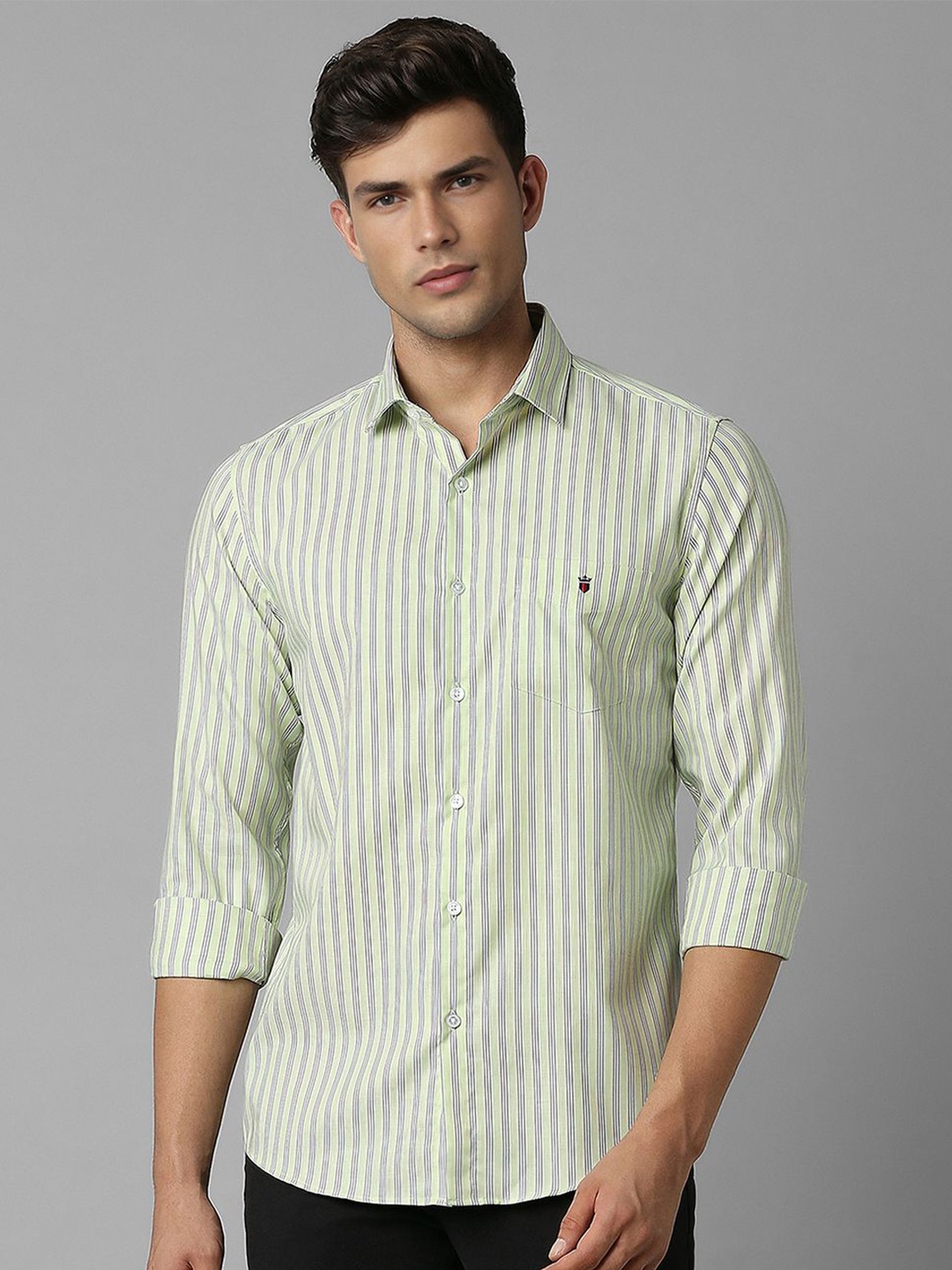 

Louis Philippe Sport Men Slim Fit Opaque Striped Casual Shirt, Green