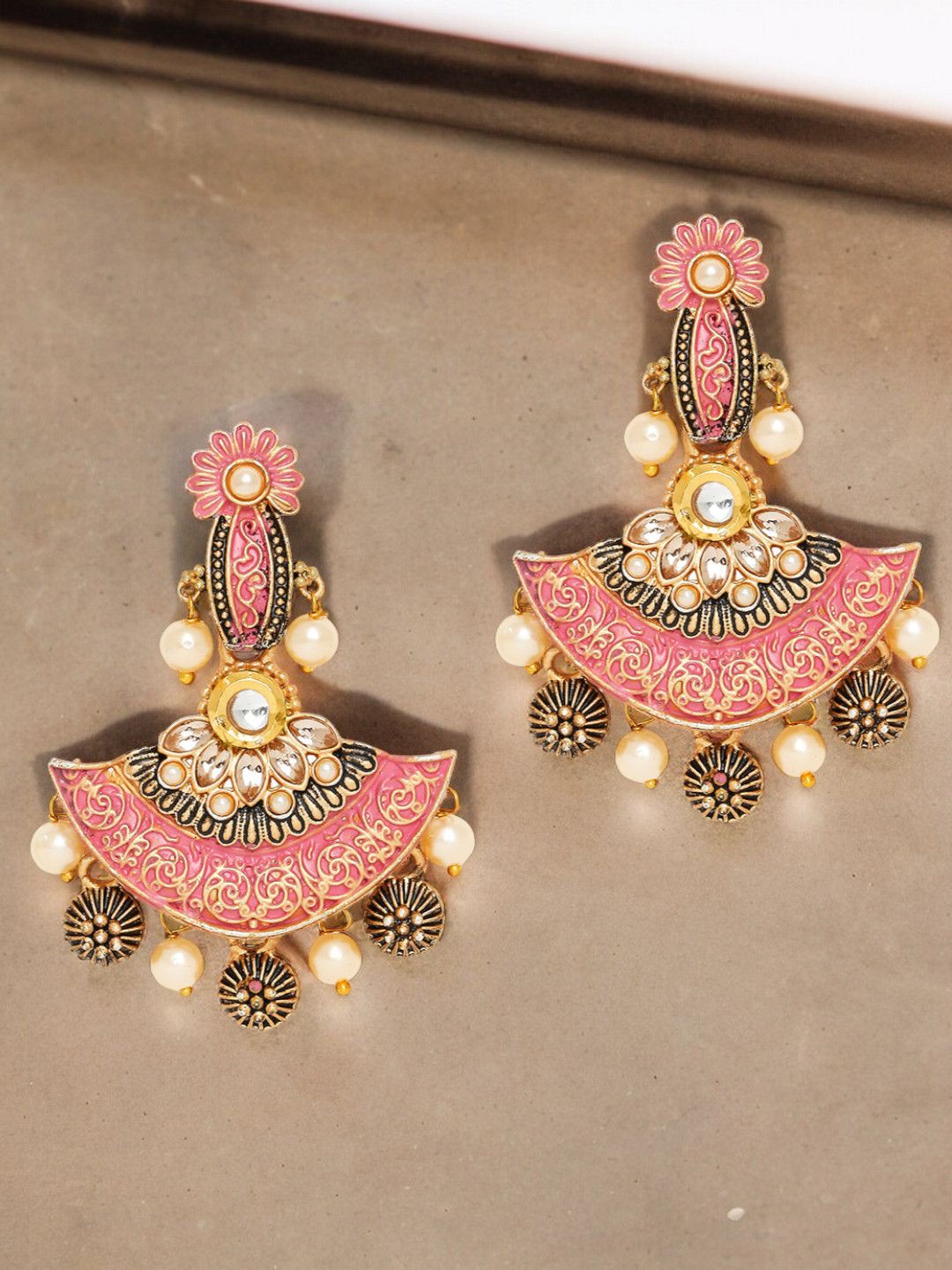 

OOMPH Floral Drop Earrings, Pink