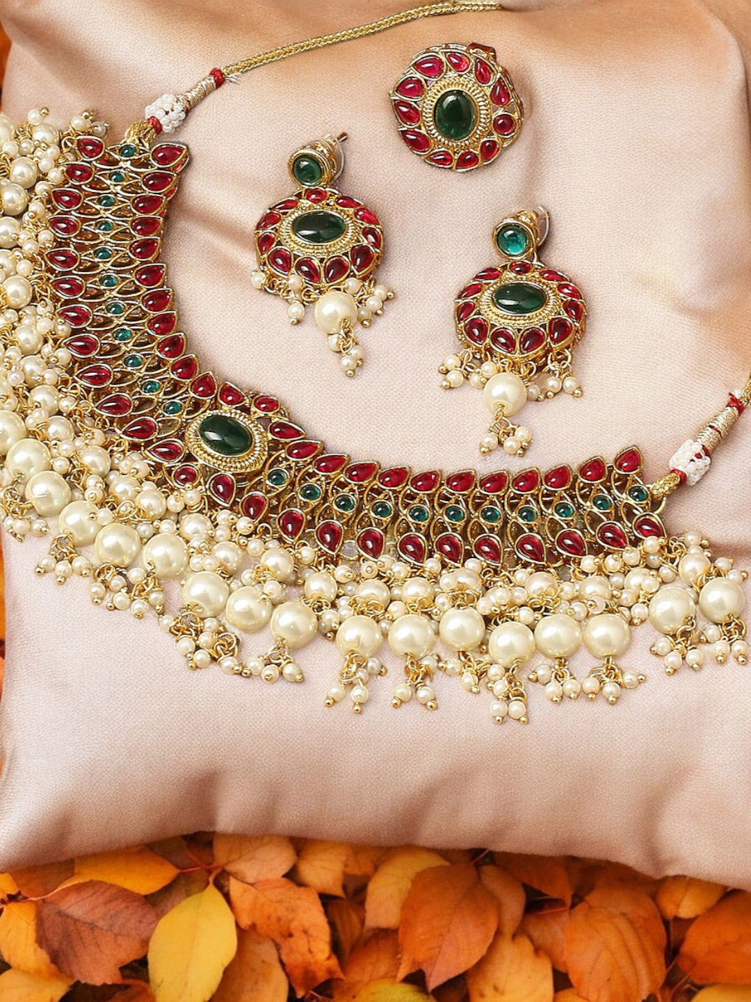 

OOMPH Kundan-Studded & Beaded Jewellery Set, Pink