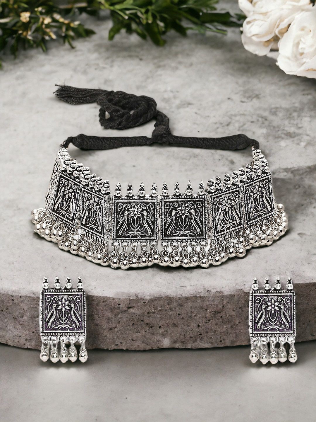 

OOMPH Beaded Oxidised Jewellery Set, Silver