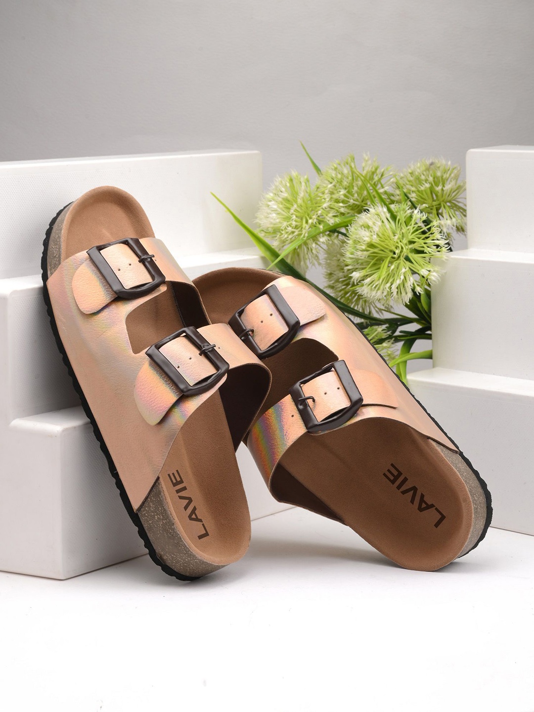 

Lavie Women Open Toe Flats with Buckles, Gold