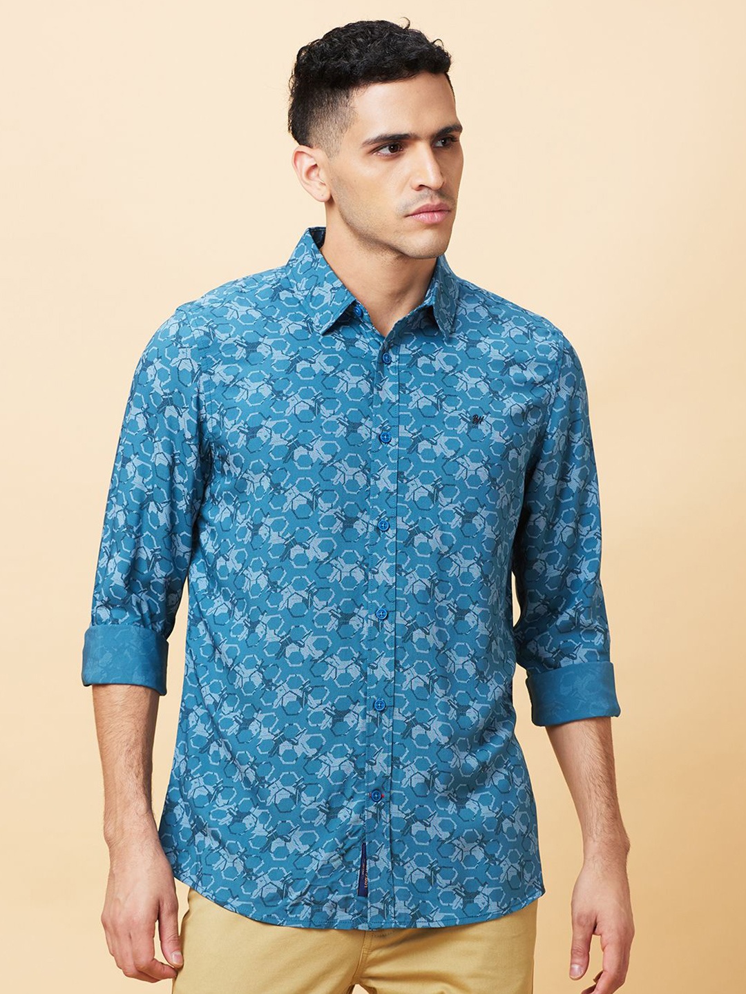 

Being Human Men Slim Fit Floral Opaque Printed Casual Shirt, Blue