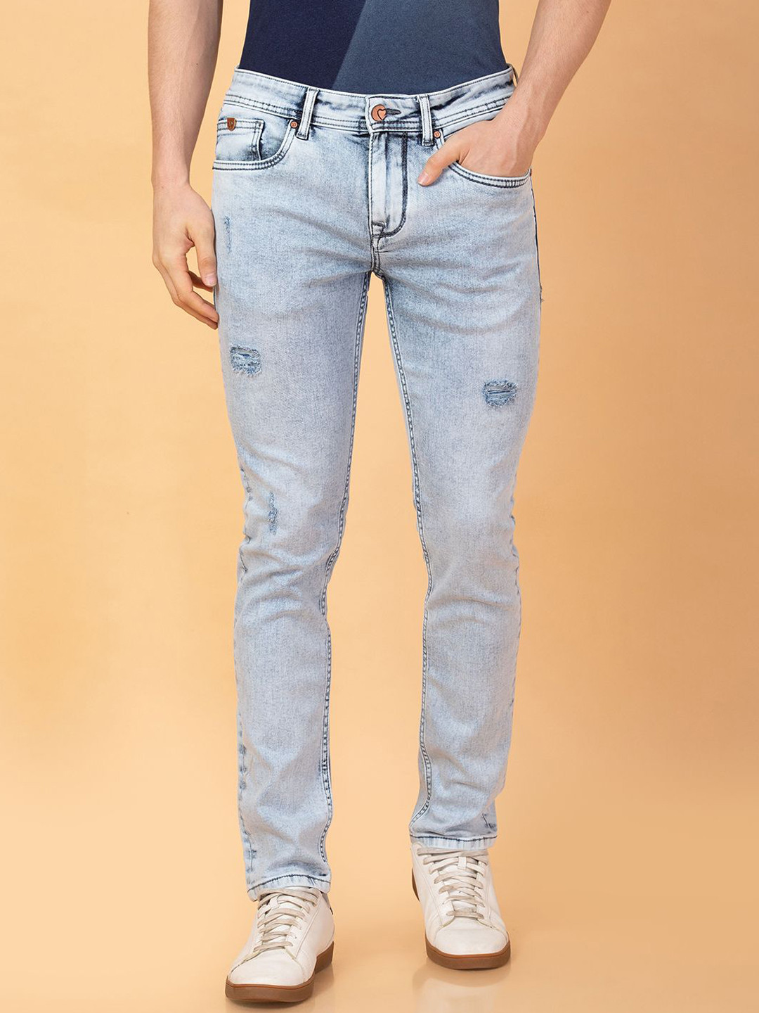 

Being Human Men Skinny Fit Mildly Distressed Heavy Fade Jeans, Blue