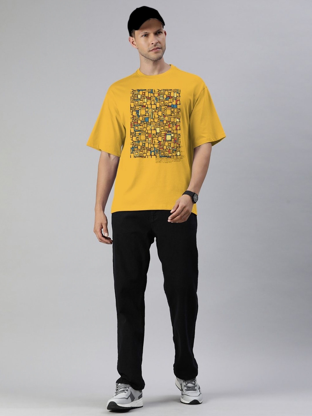 

Huetrap Men Typography Printed Applique T-shirt, Yellow