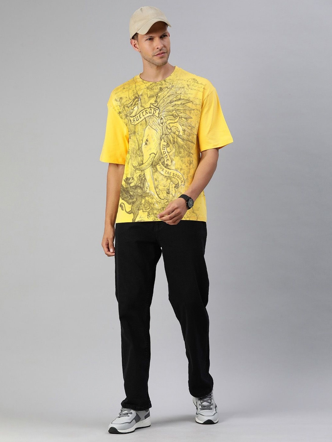 

Huetrap Men Typography Printed Pockets T-shirt, Yellow