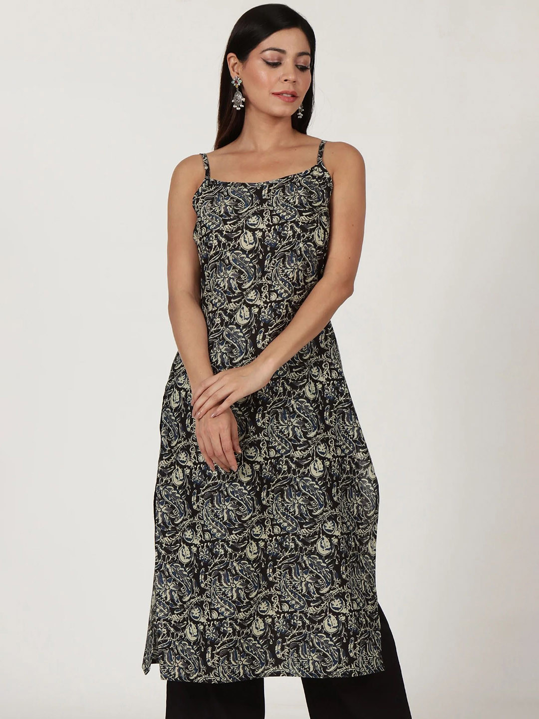 

TJORI Women Sequinned Kurta, Black