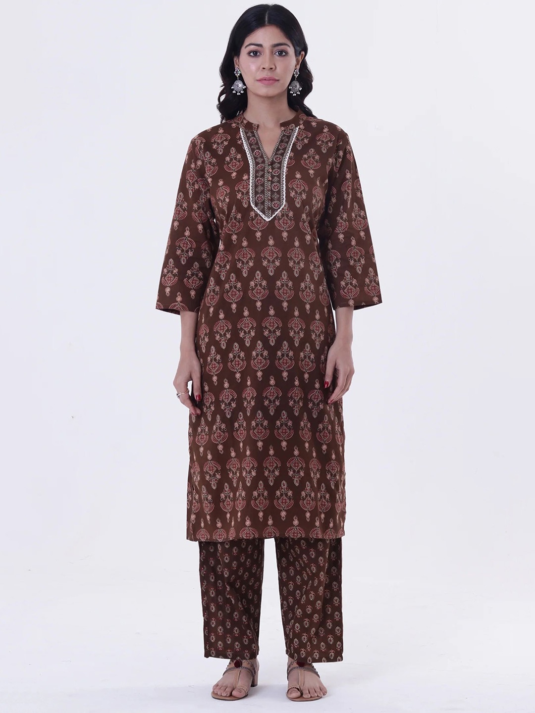 

TJORI Women Ethnic Motifs Printed Flared Sleeves Thread Work Kurta, Brown