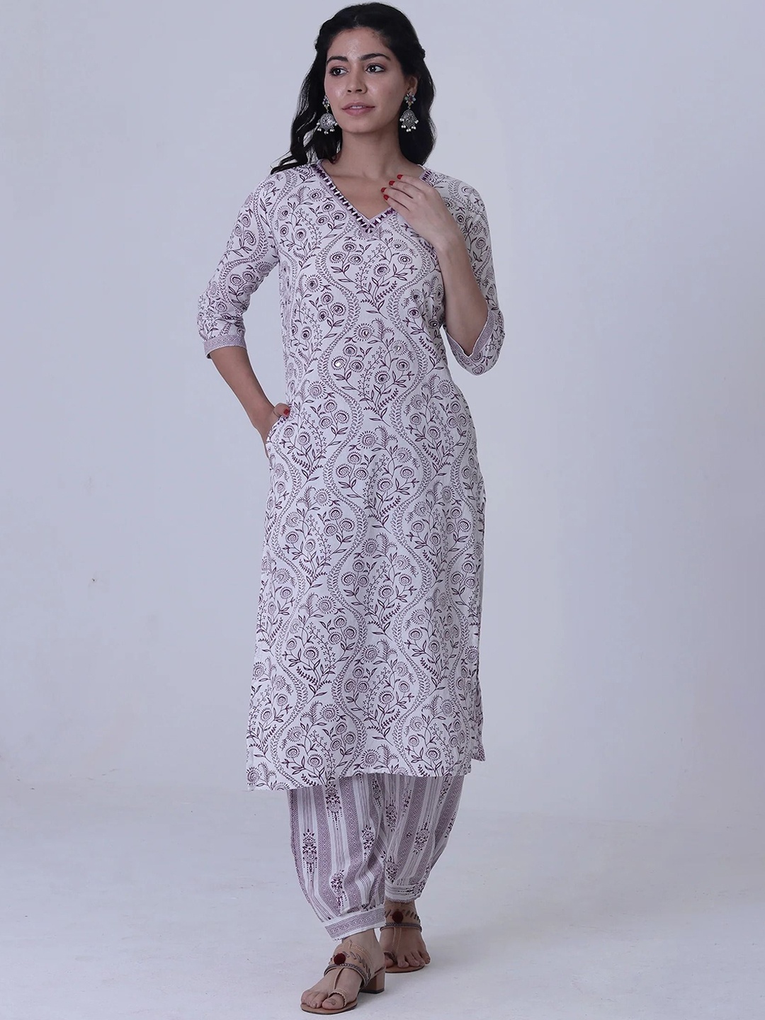 

TJORI Women Patchwork Kurta, White