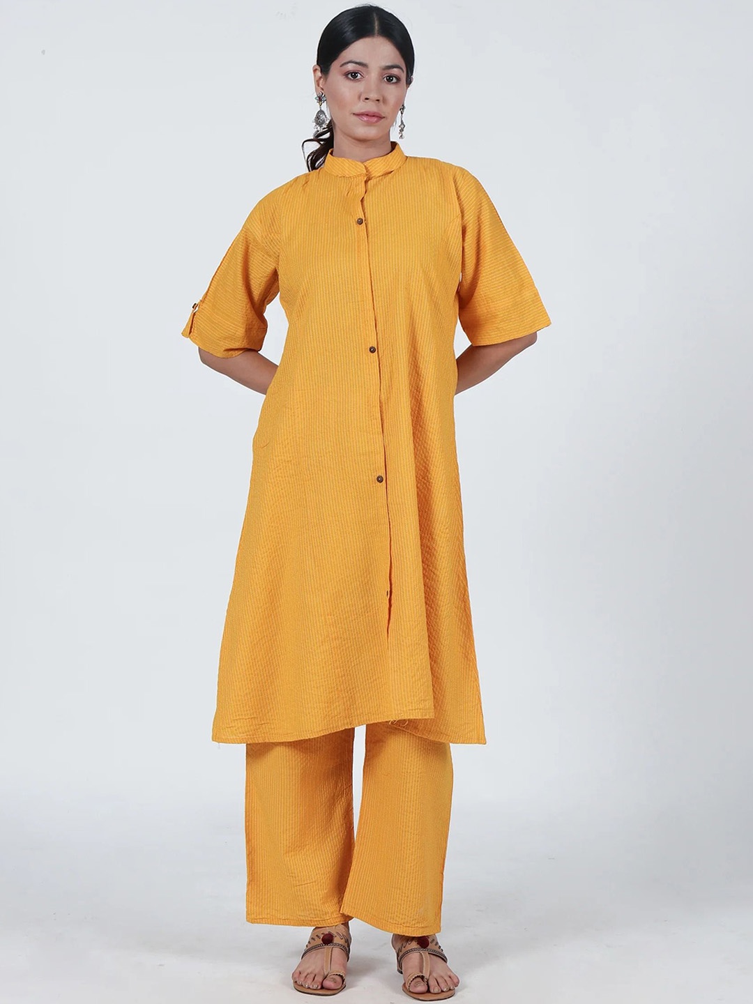 

TJORI Women Embroidered Kurta, Yellow