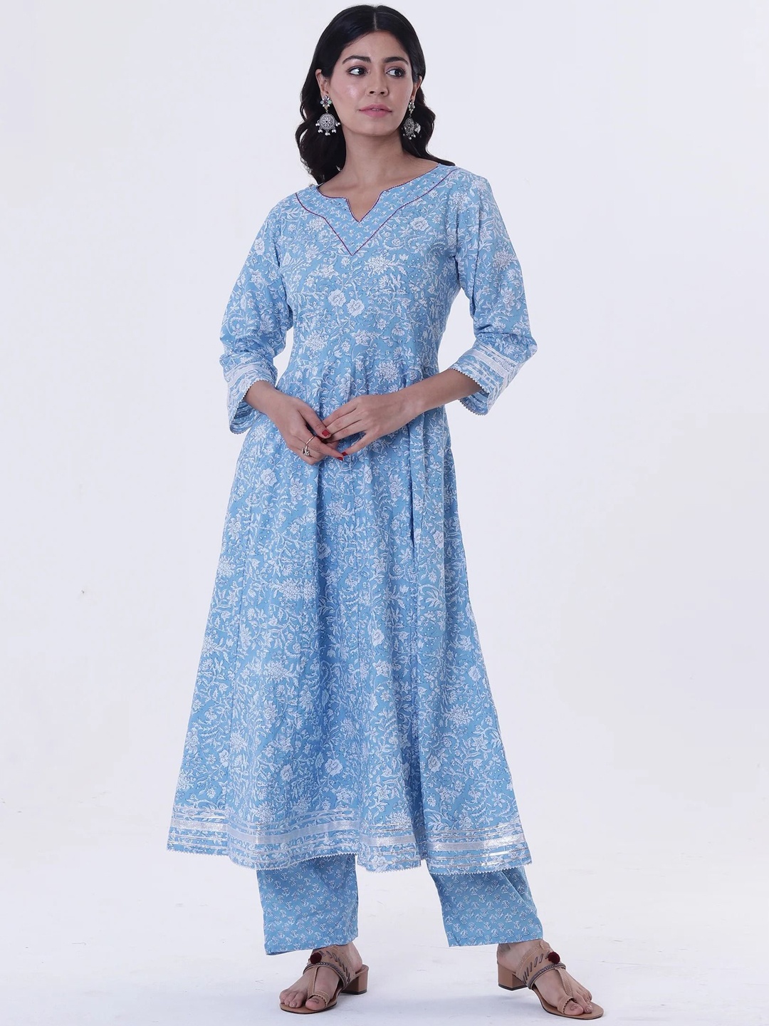 

TJORI Women Printed Flared Sleeves Chikankari Anarkali Kurta, Blue