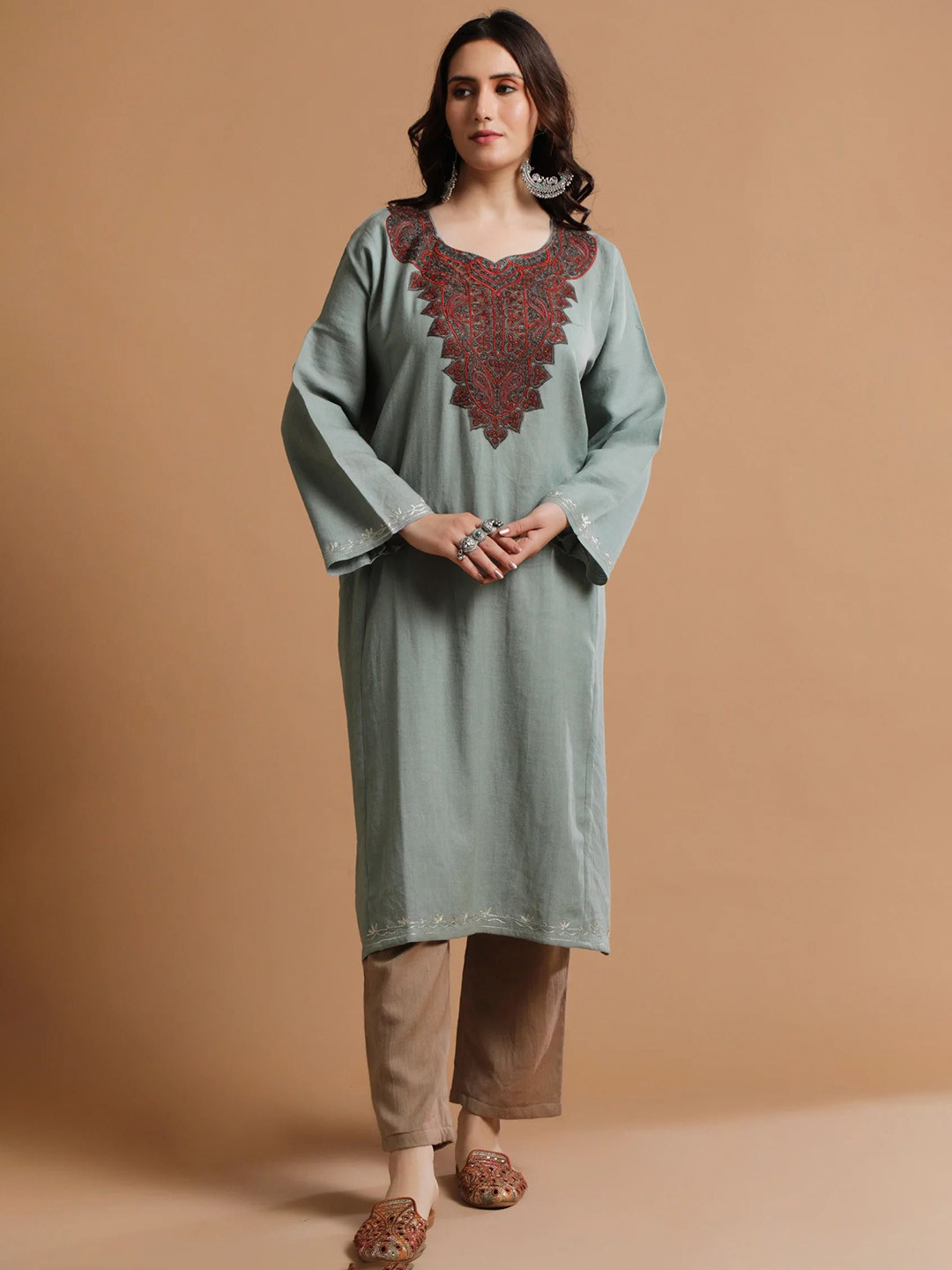 

TJORI Women Embroidered Flared Sleeves Thread Work Woollen Kaftan Kurta, Grey