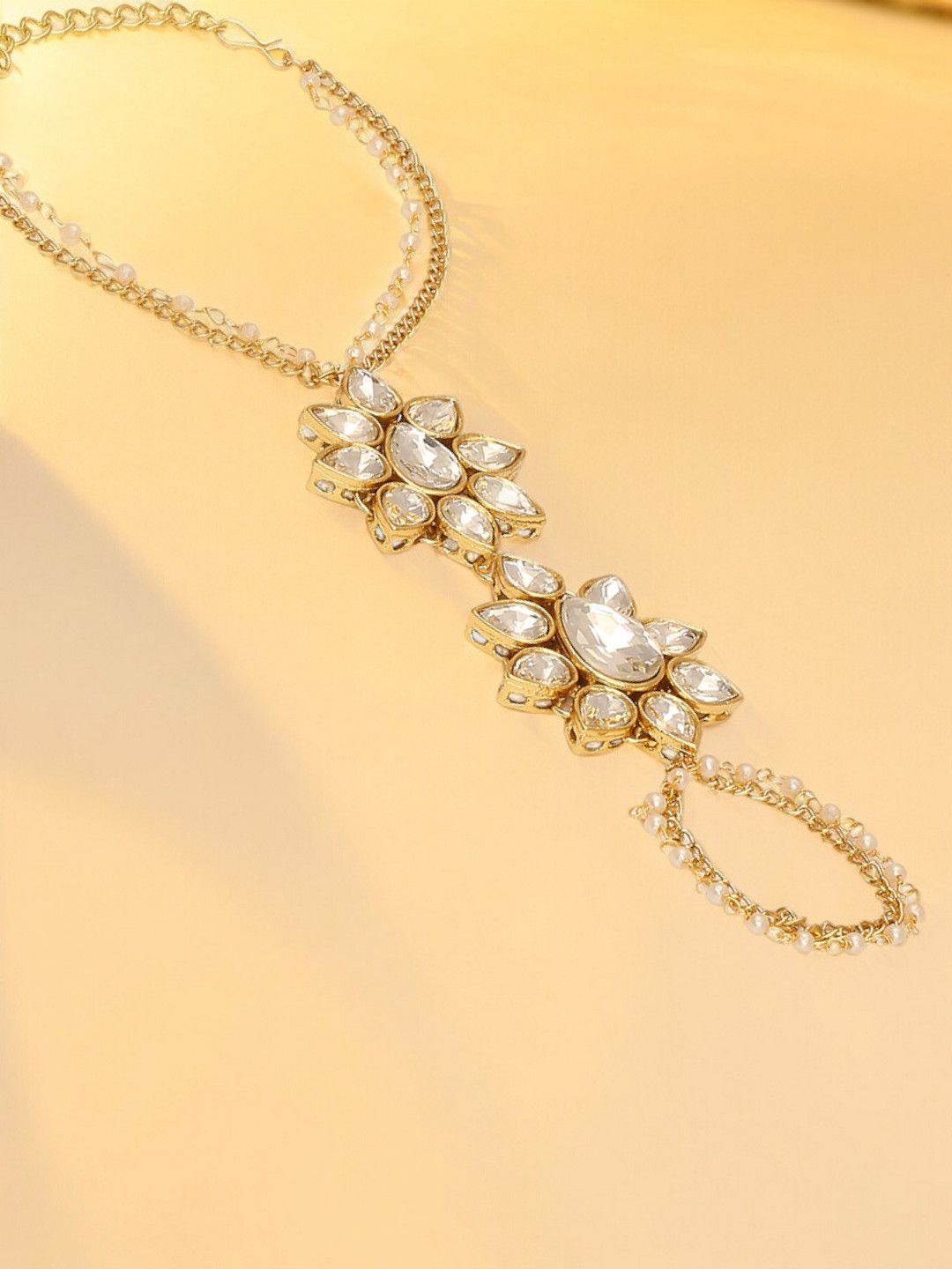 

OOMPH Women Kundan Ring Bracelet, White