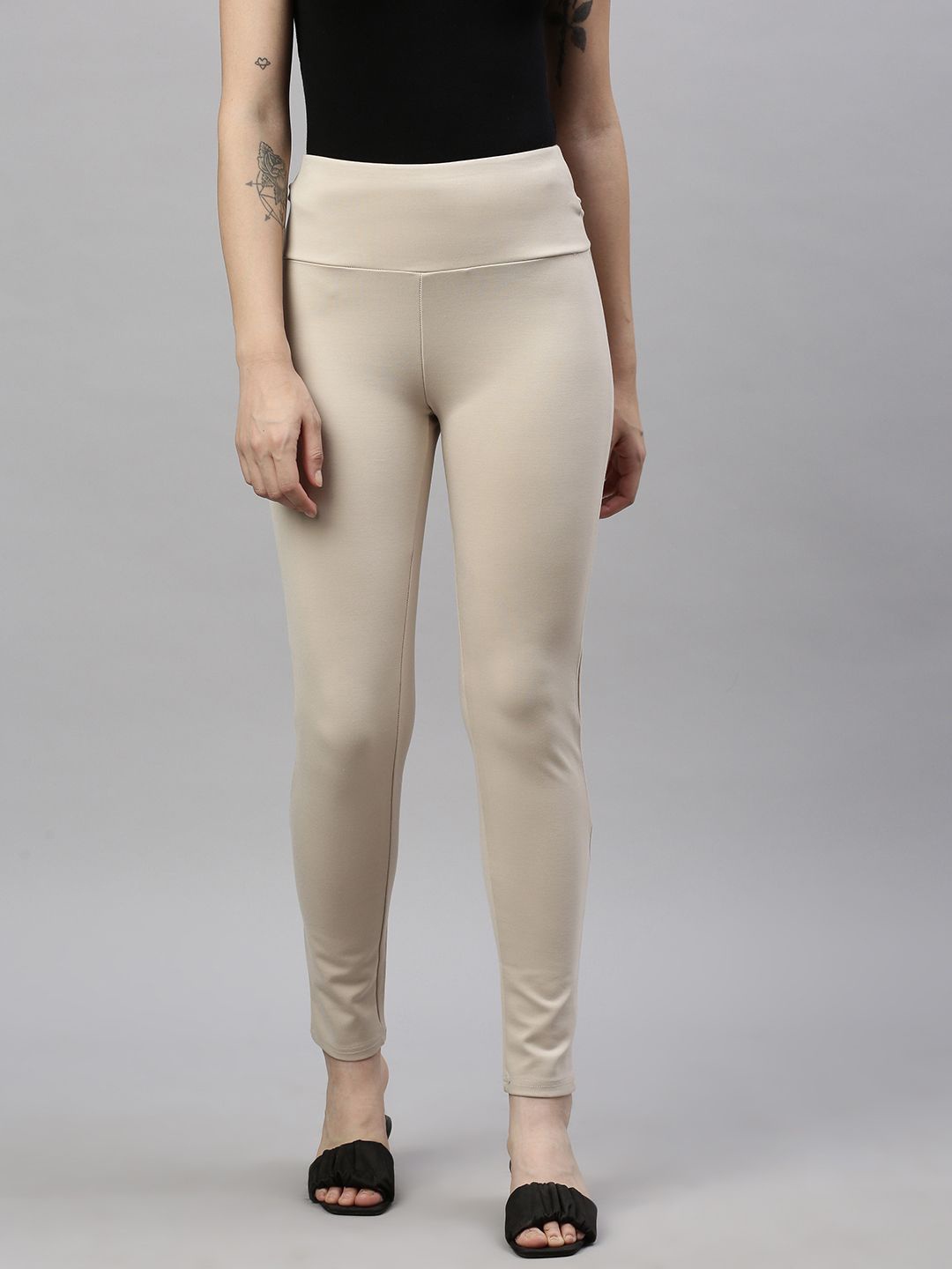 

SHOWOFF Women Slim Fit Jeggings, Beige