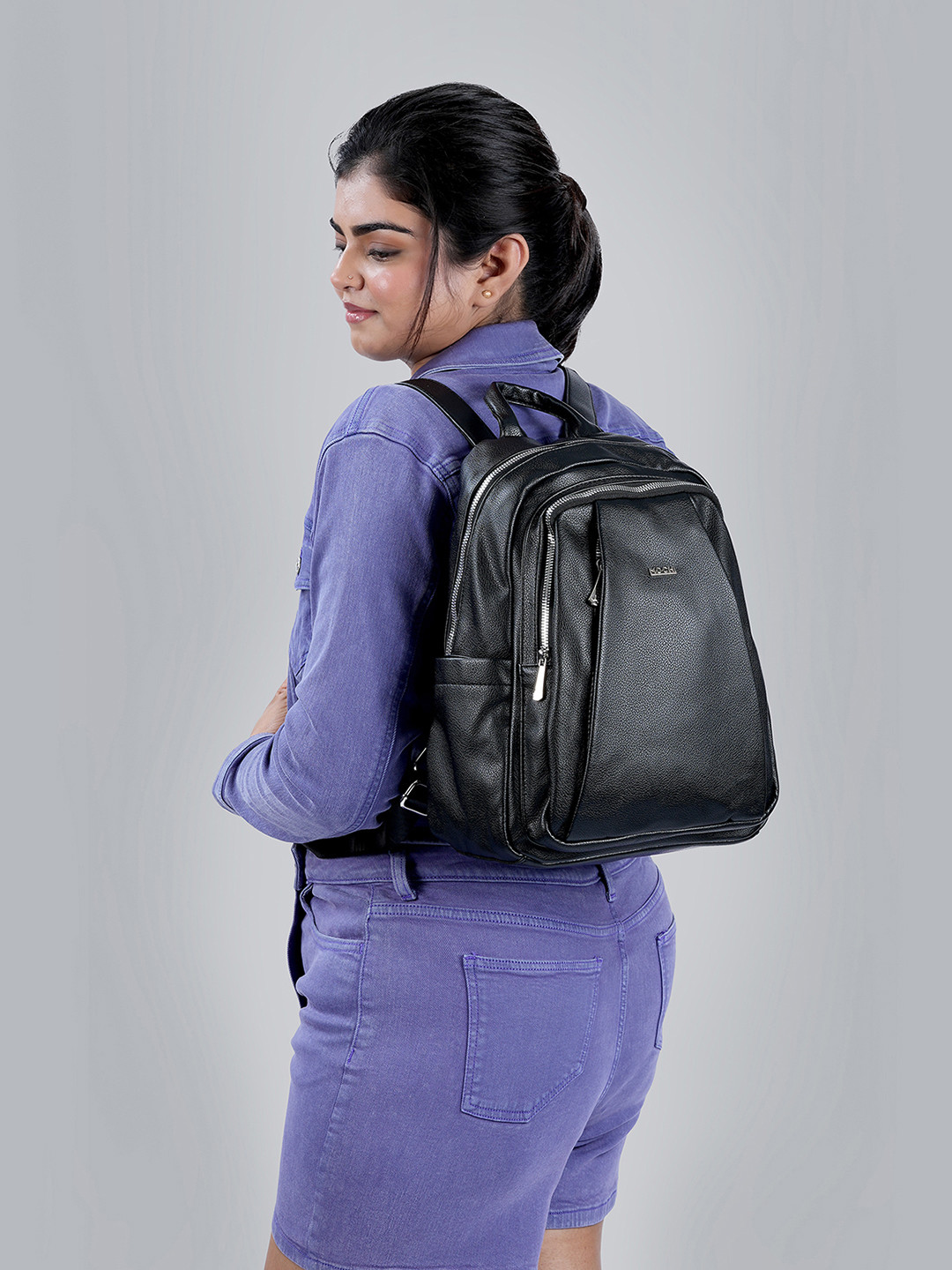 

Mochi Shopper Handheld Bag with Fringed, Black