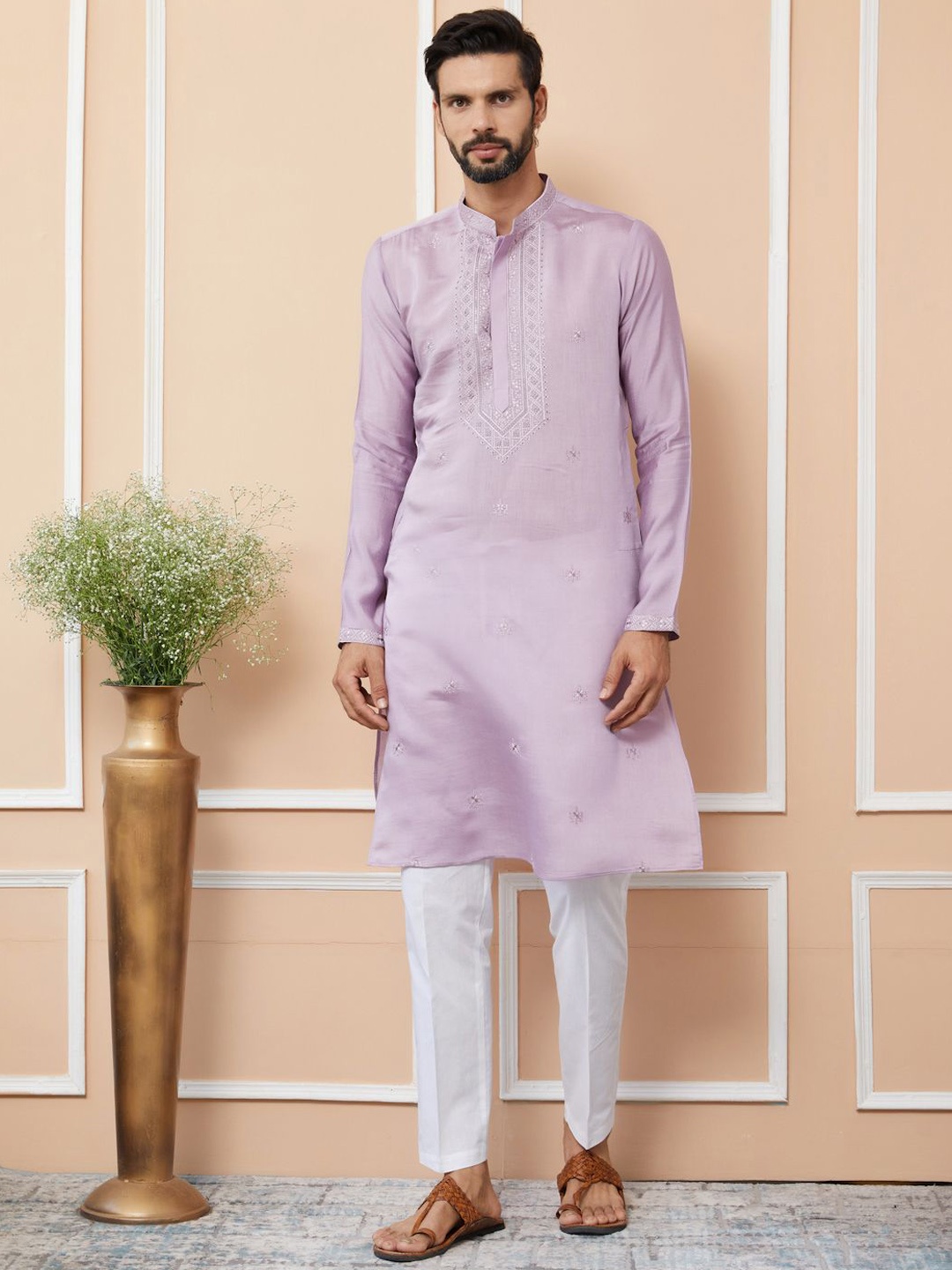 

See Designs Men Floral Embroidered Regular Kurta with Pyjamas, Purple