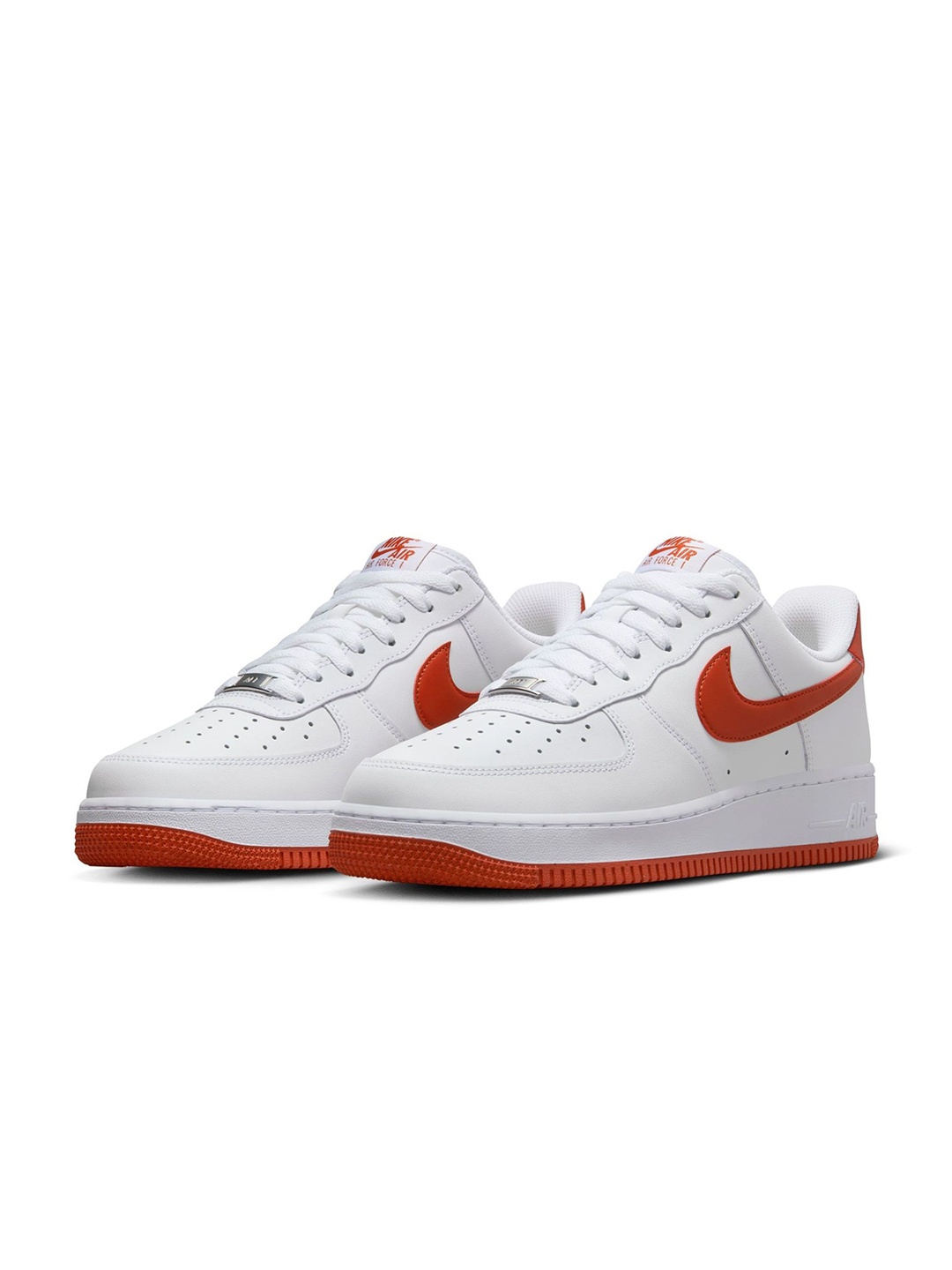 

Nike Men Air Force 1 '07 Sneakers, White