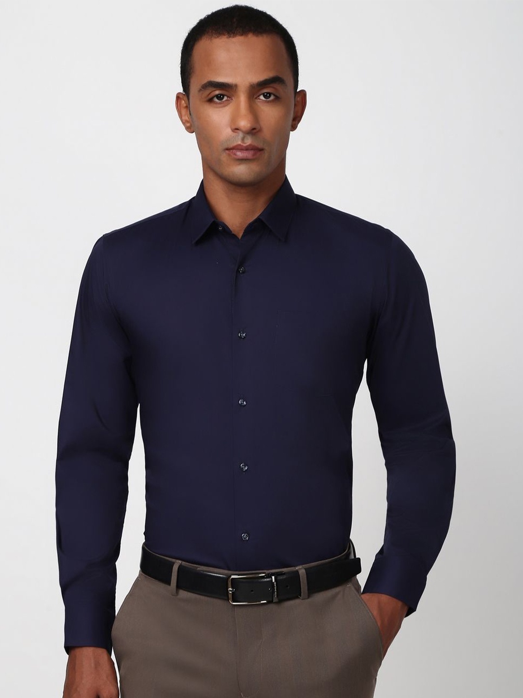 

Peter England Men Slim Fit Opaque Formal Shirt, Navy blue