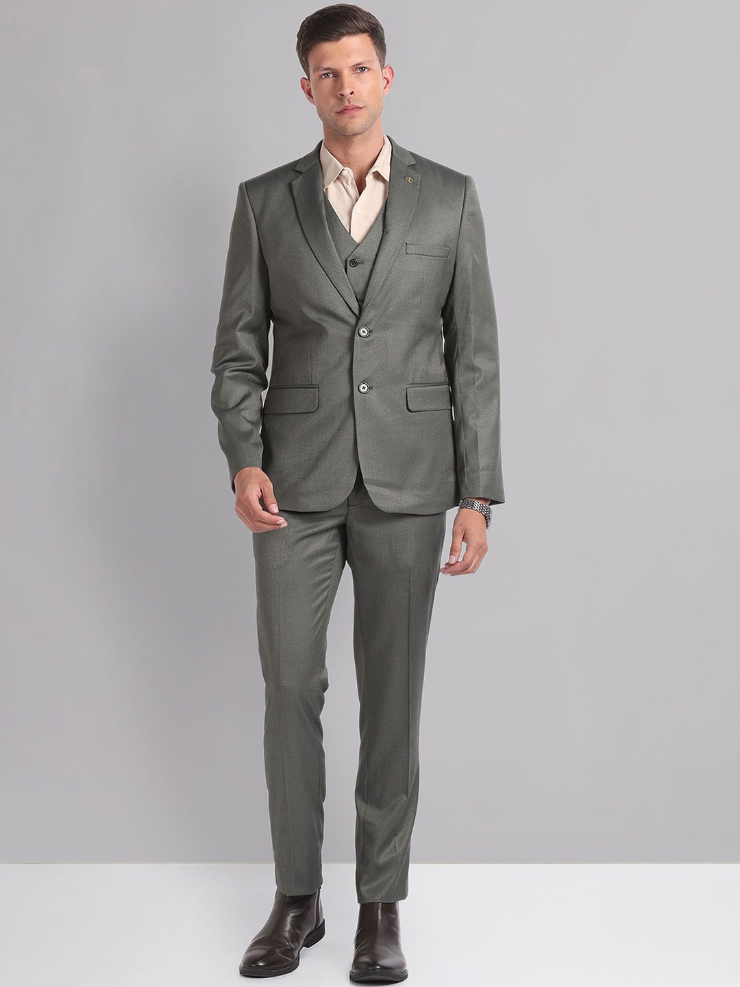 

AD By Arvind Men Reversible Waistcoat Single-Breasted Three Piece Suit, Green