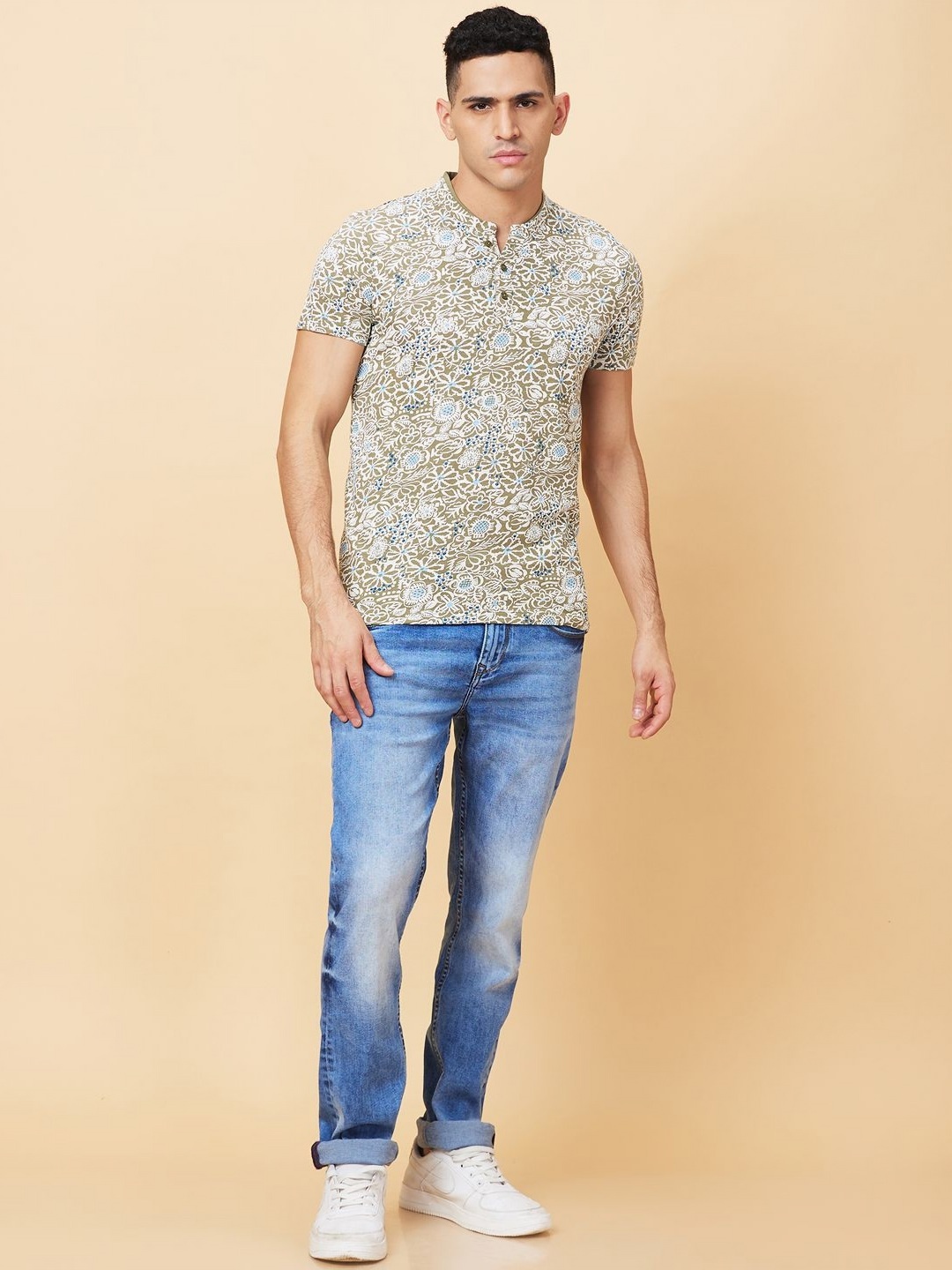 

Being Human Men Floral Printed Mandarin Collar Pockets T-shirt, Green