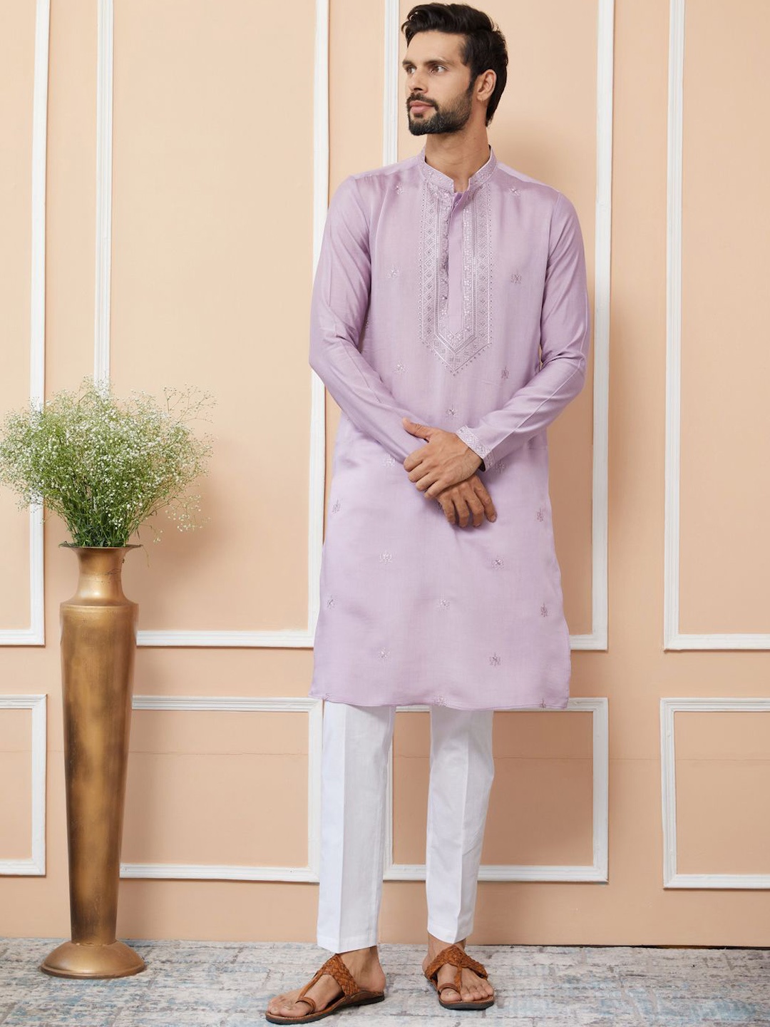 

See Designs Men Embellished Thread Work Kurta, Purple