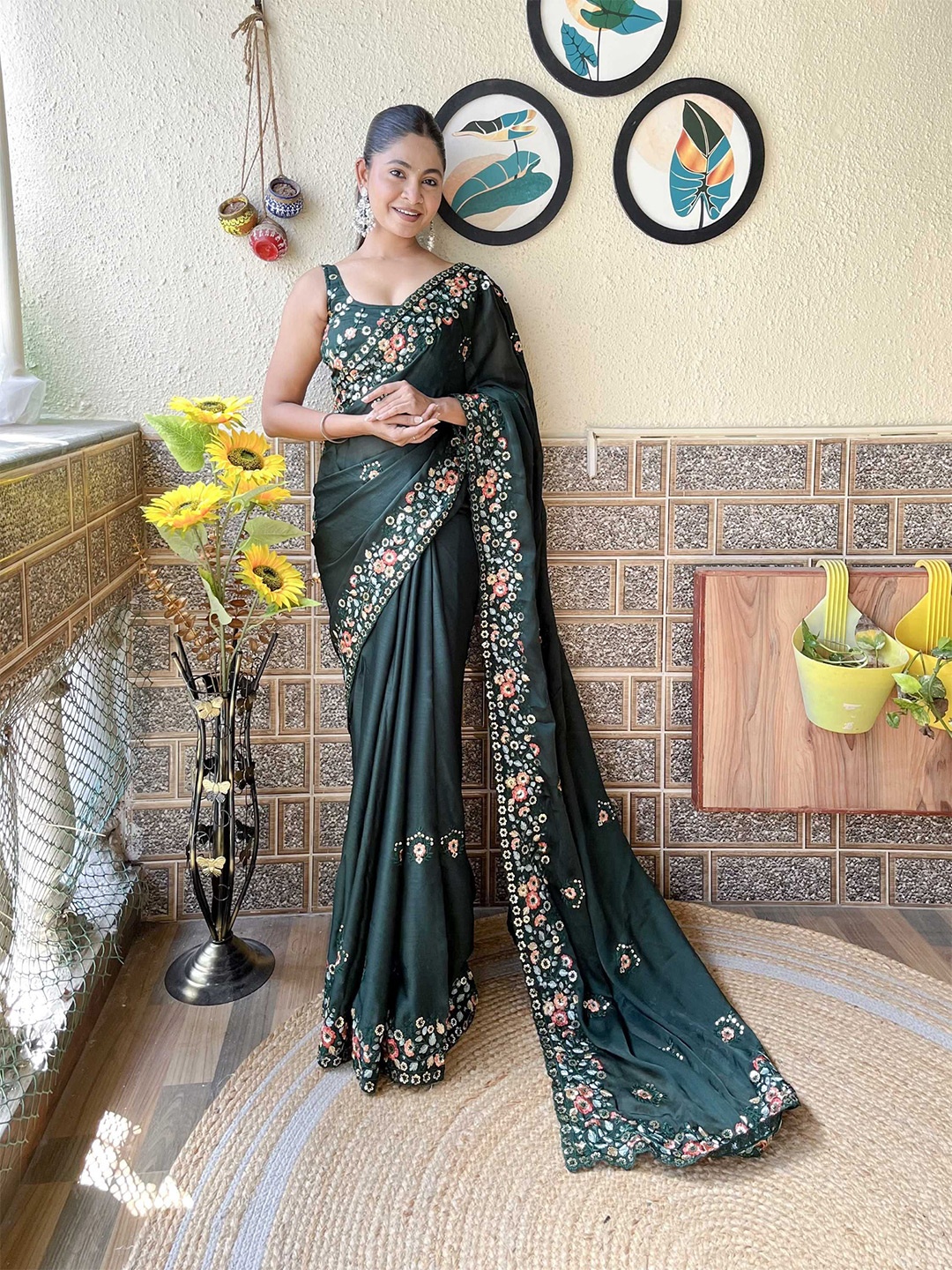 

Panzora Floral Sequinned Satin Saree, Green