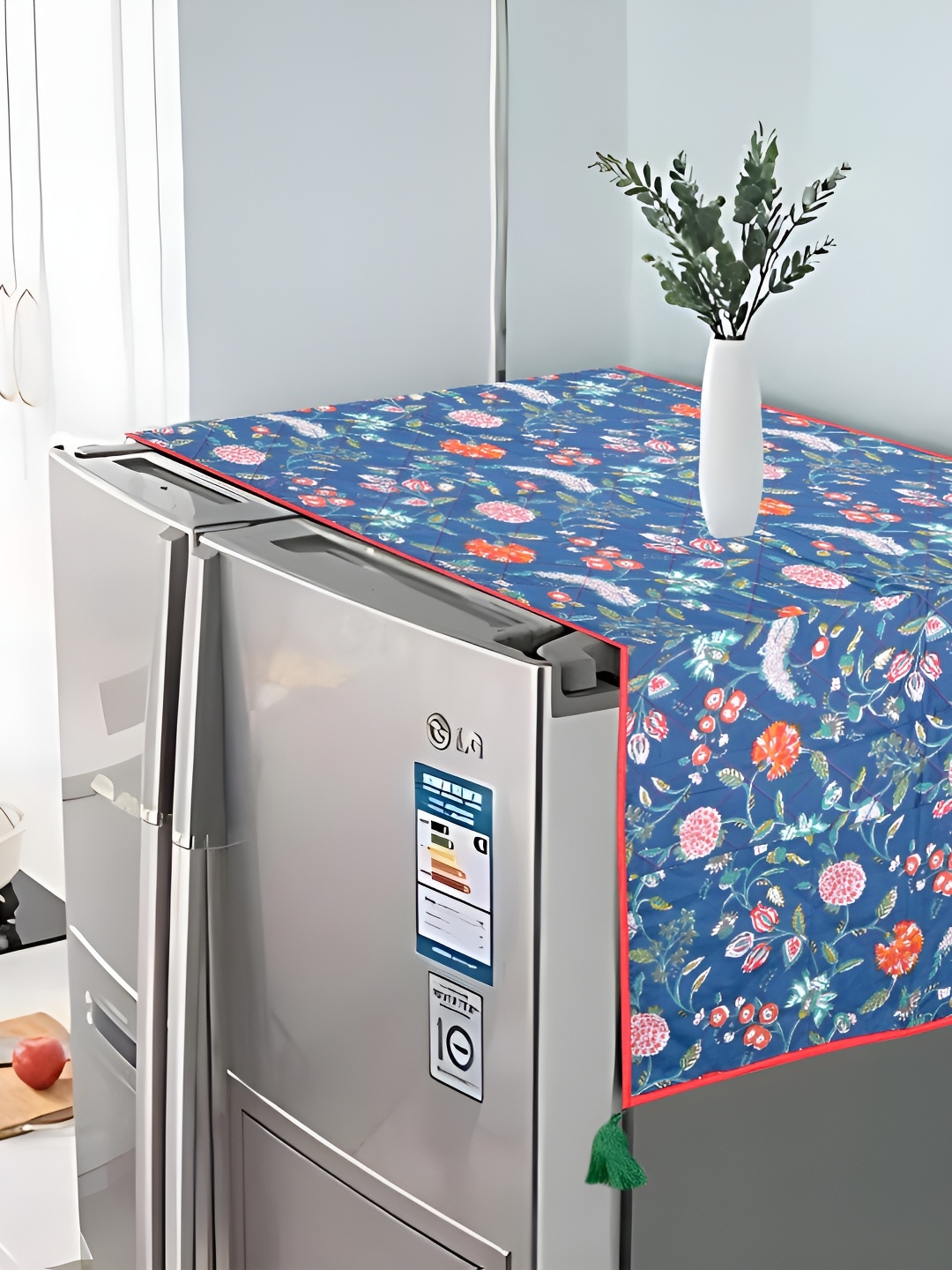 

Astitva Blue & White Pure Cotton Floral Fridge Top Cover