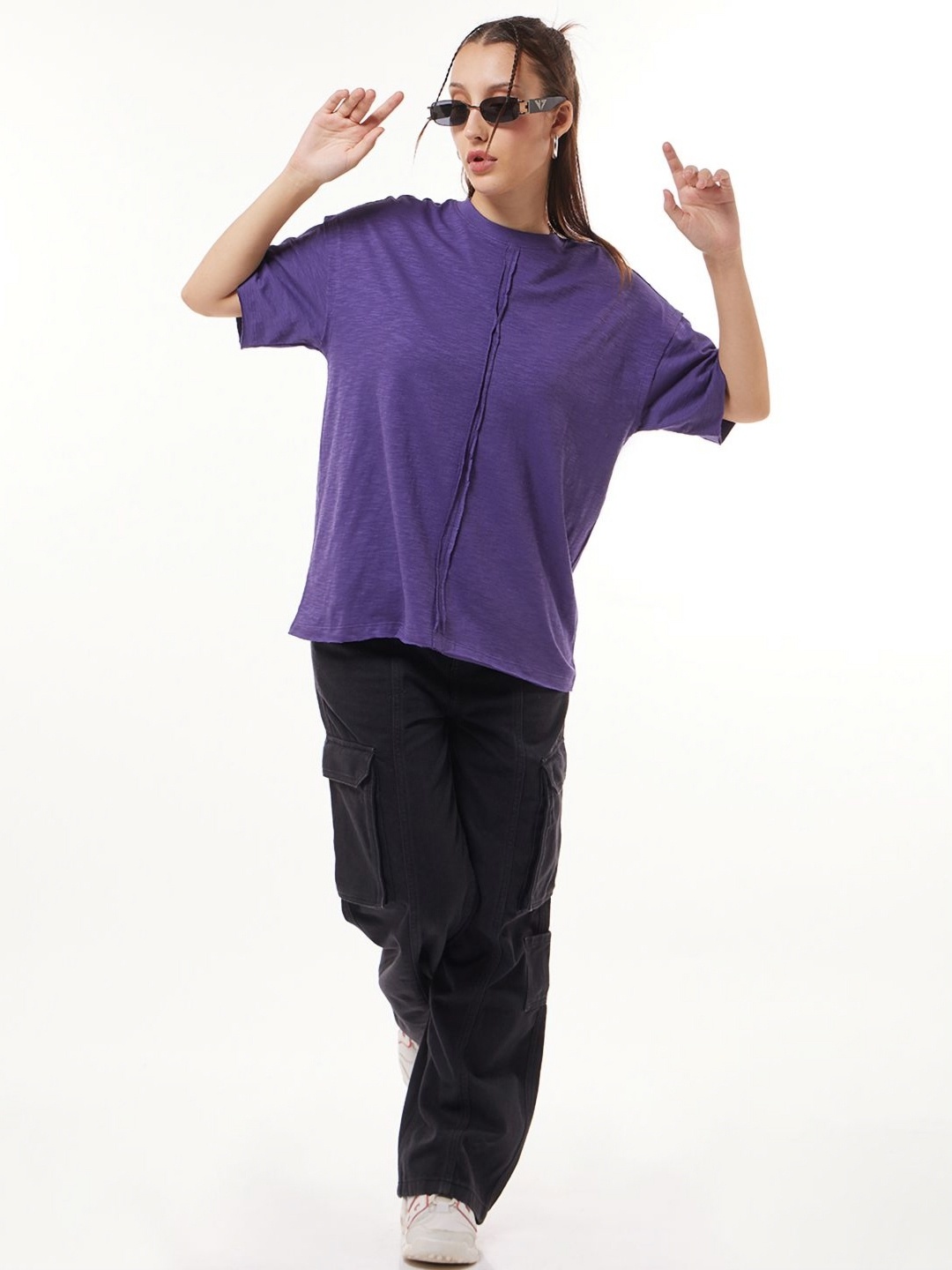 

Bewakoof Women Solid Round Neck Pure Cotton Oversized T-Shirt, Blue