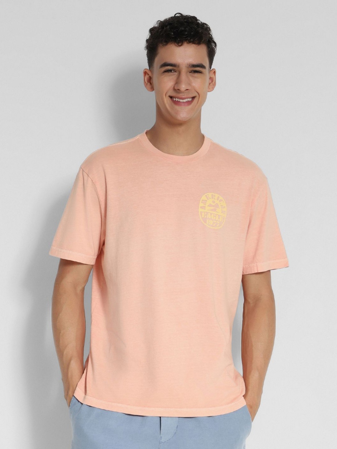 

AMERICAN EAGLE OUTFITTERS Men Raw Edge T-shirt, Peach