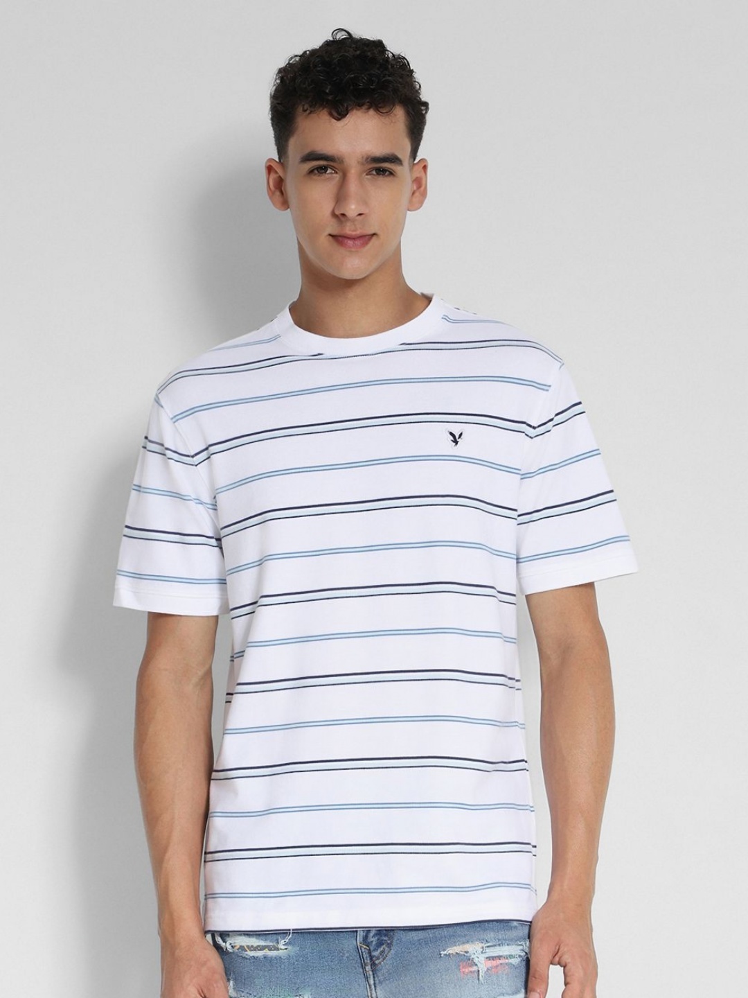 

AMERICAN EAGLE OUTFITTERS Men Striped Applique T-shirt, White
