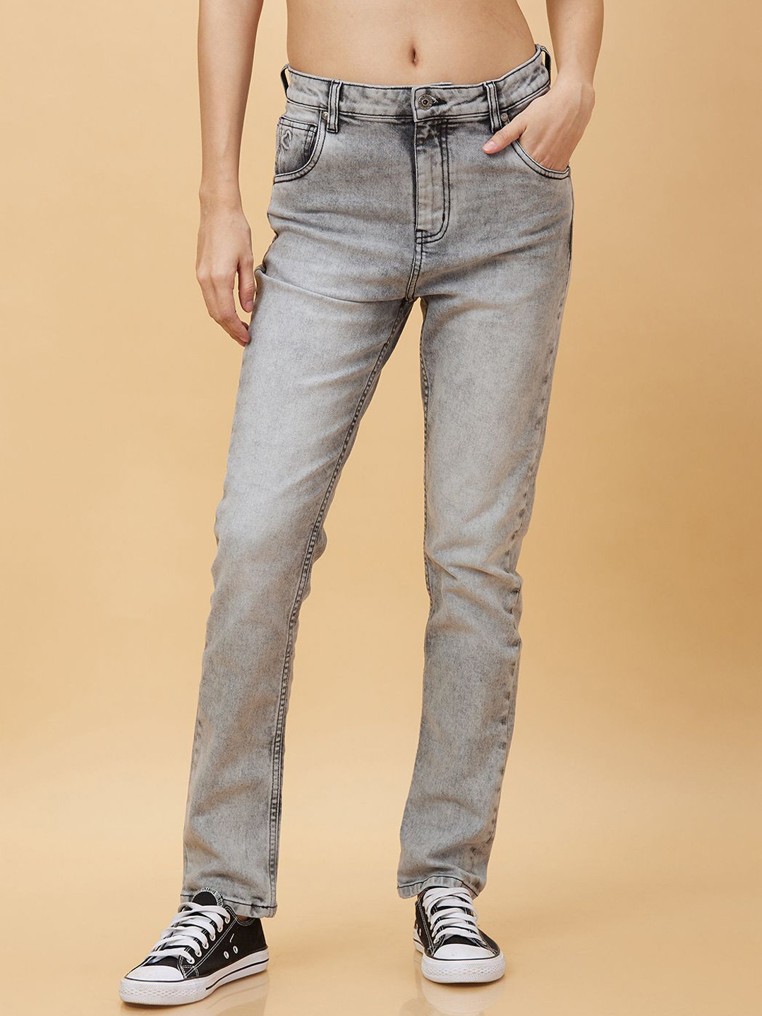 

Being Human Women Slim Fit Heavy Fade Jeans, Grey