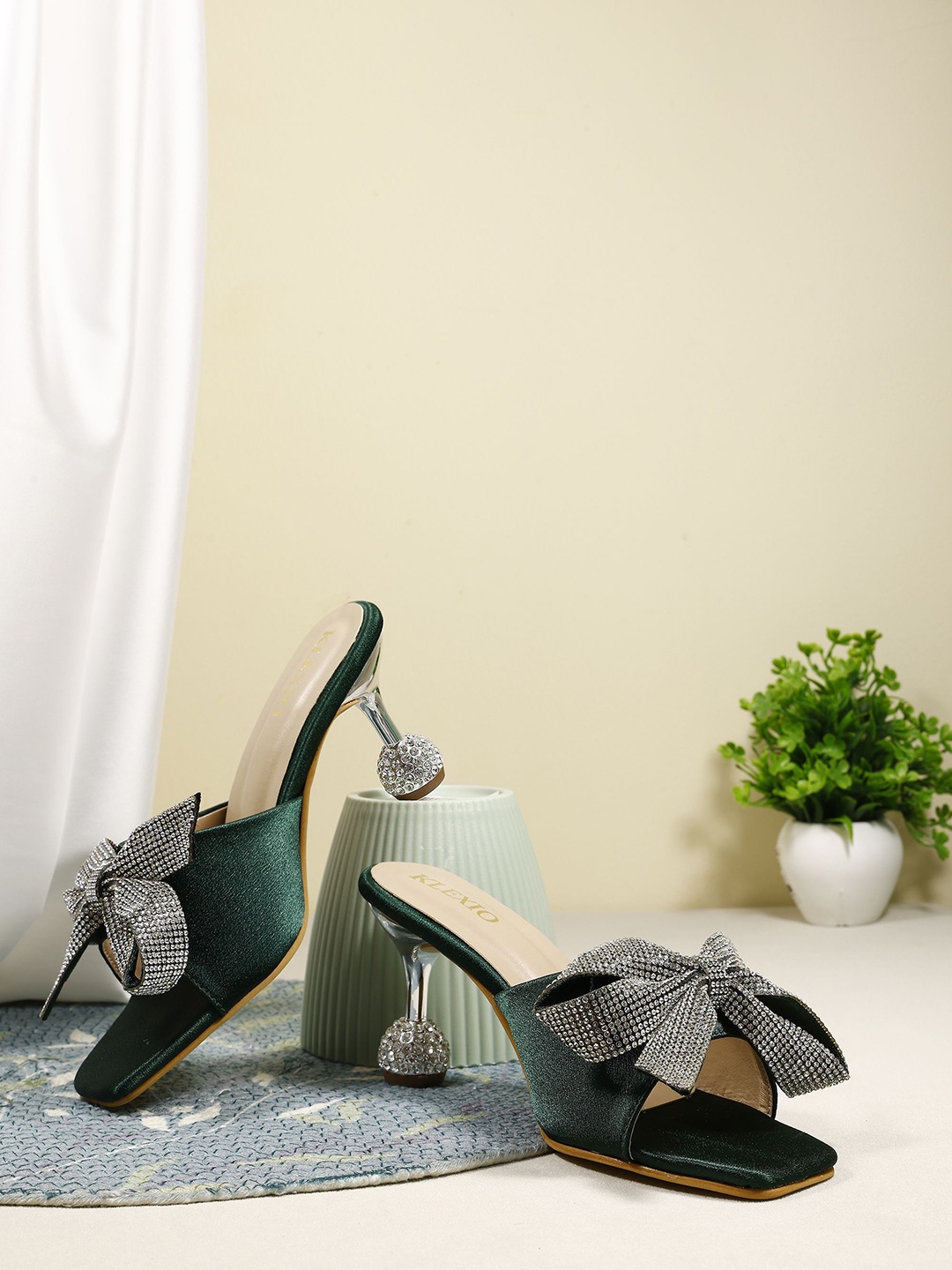 

KLEXIO Embellished Party Block Pumps with Bows, Green