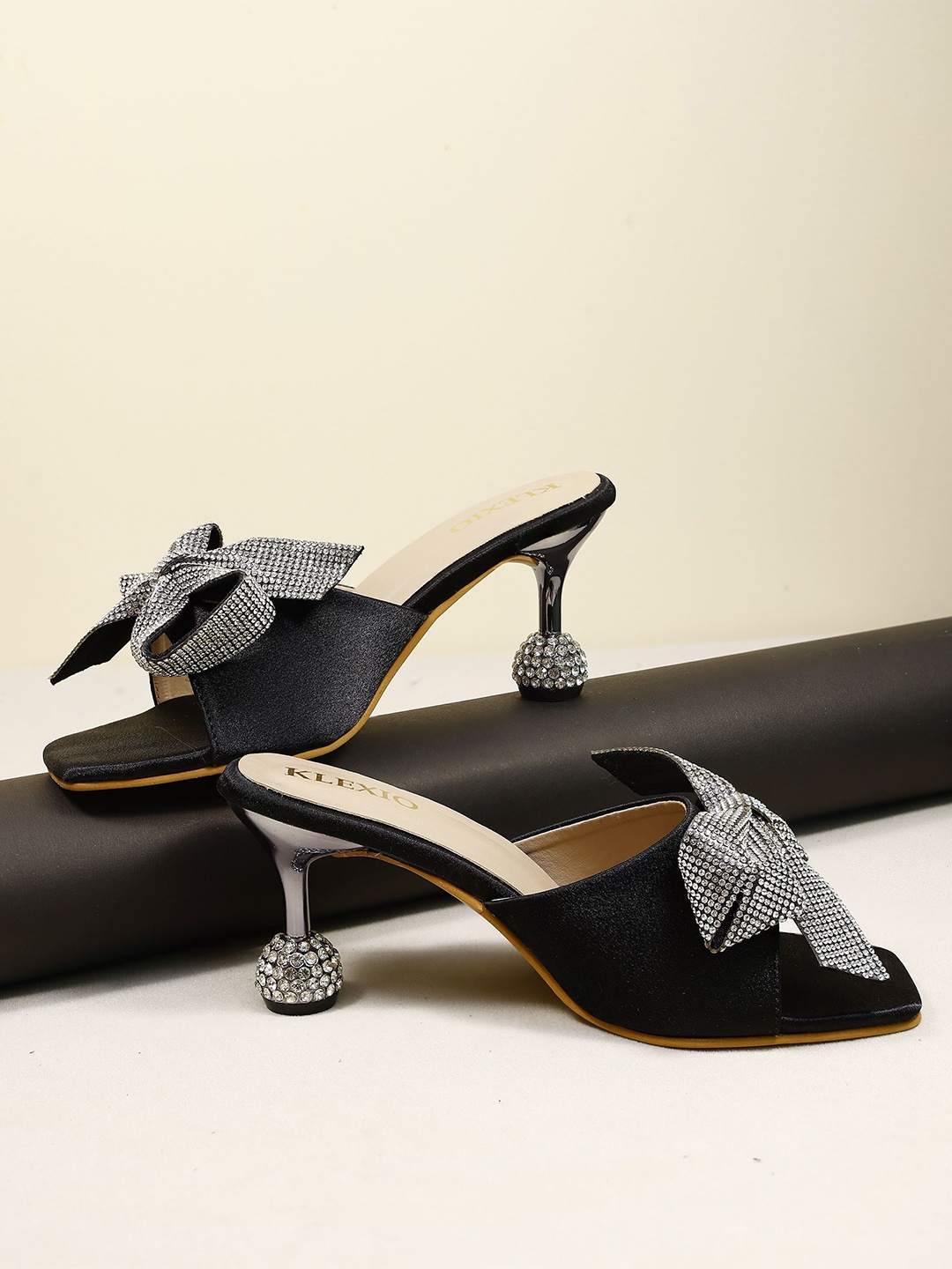 

KLEXIO Embellished Party Block Pumps with Bows, Black