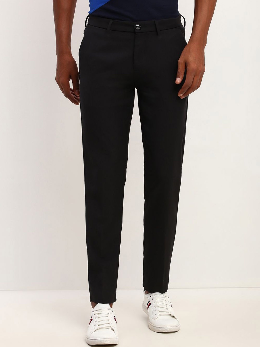 

Allen Solly Men Slim Fit Trousers, Black