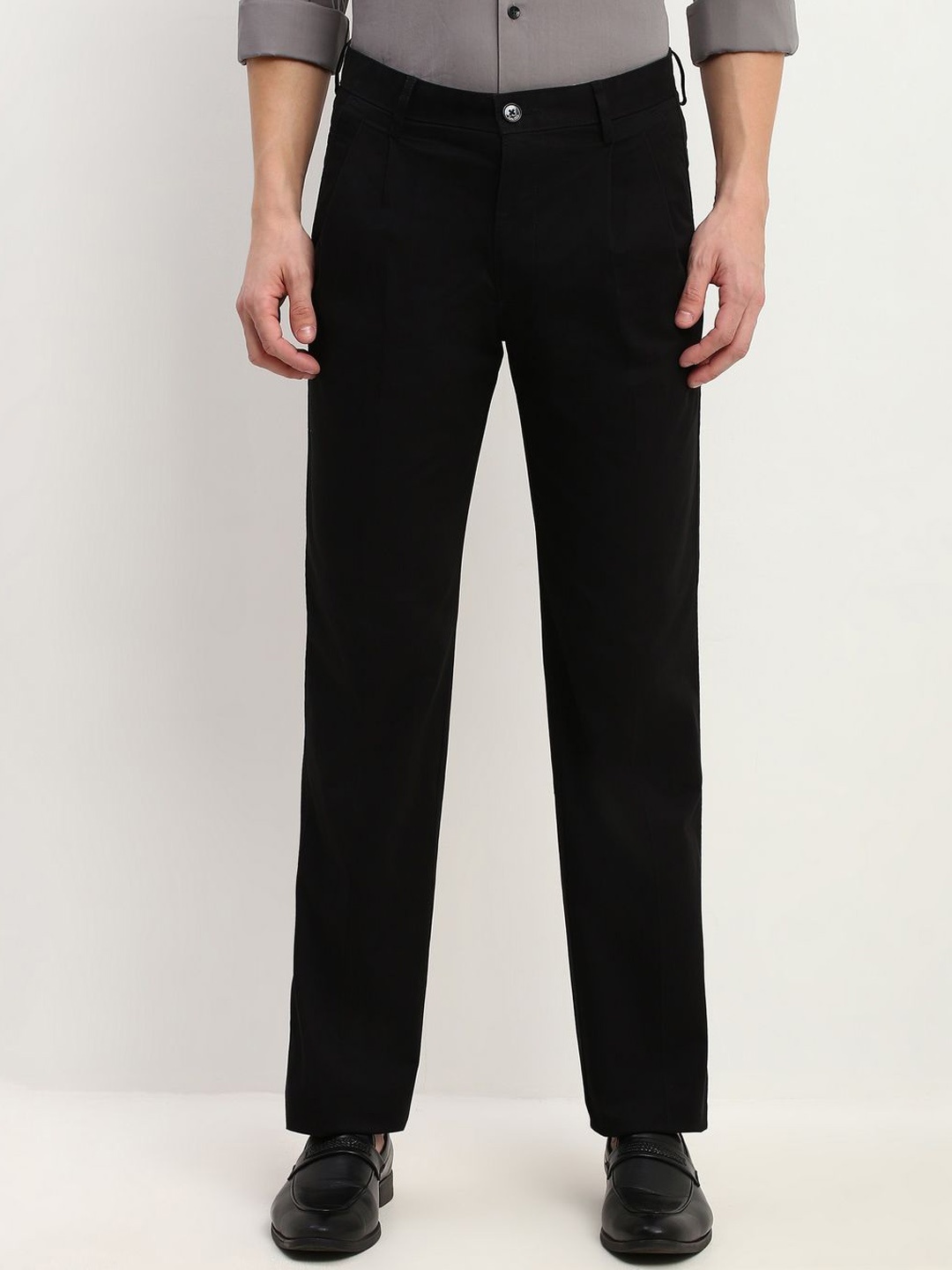 

Allen Solly Men Trousers, Black