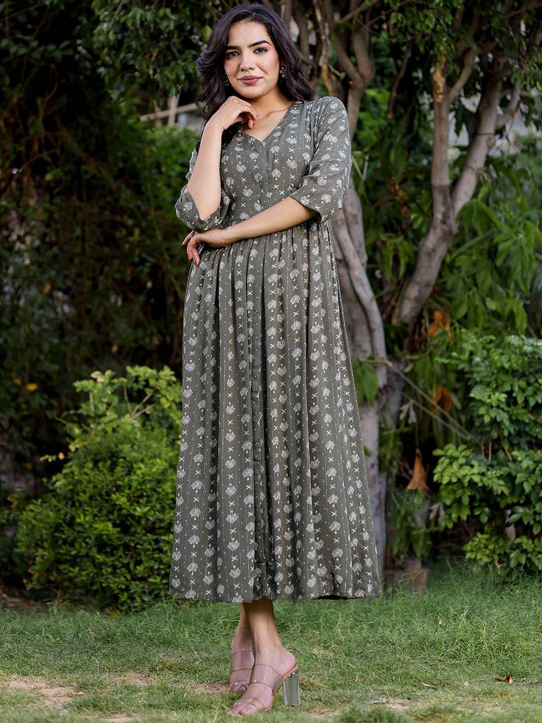 

VASVI Printed Fit & Flared Maxi Ethnic Dress, Green