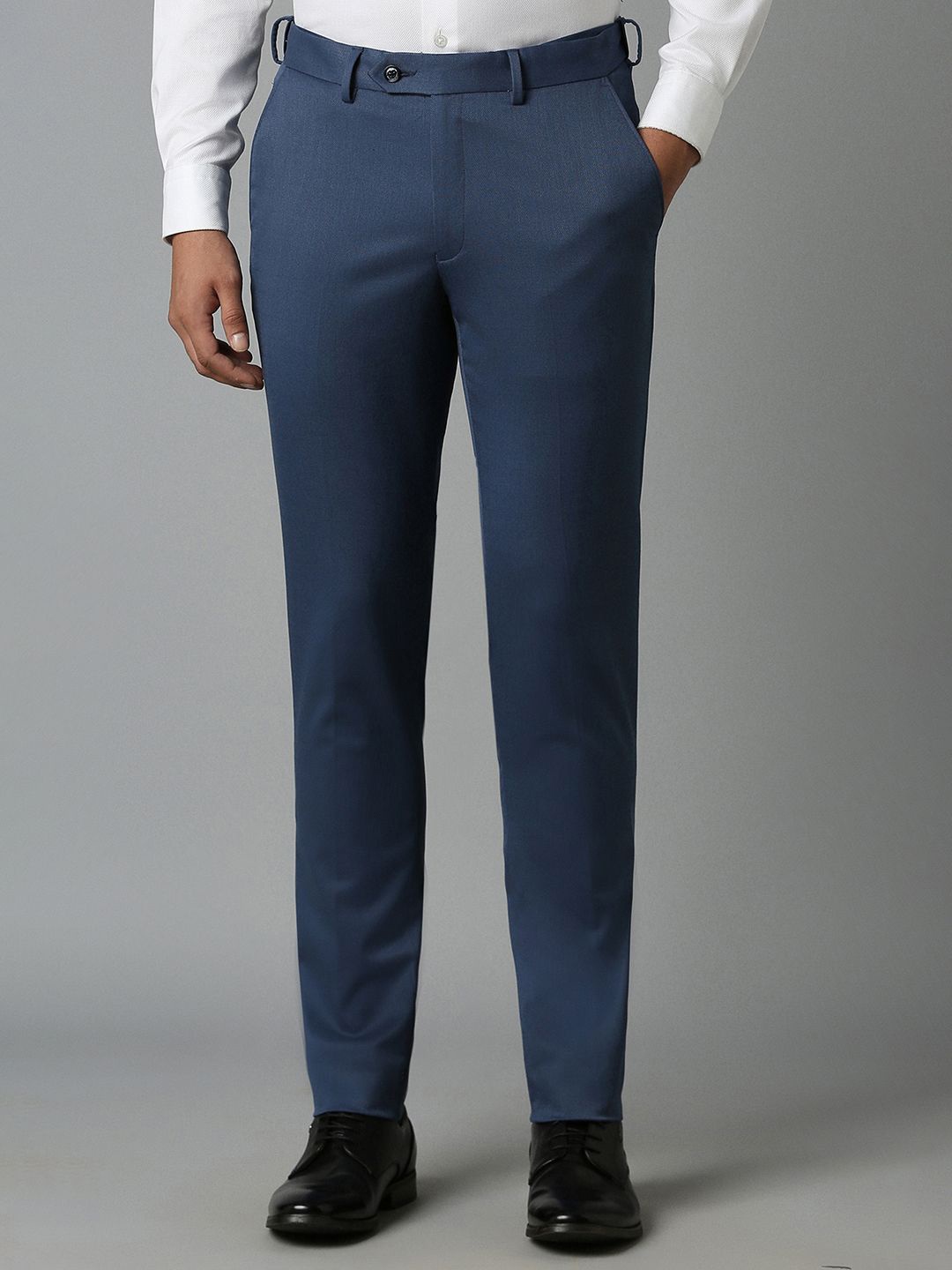 

Louis Philippe Men Slim Fit Trousers, Navy blue