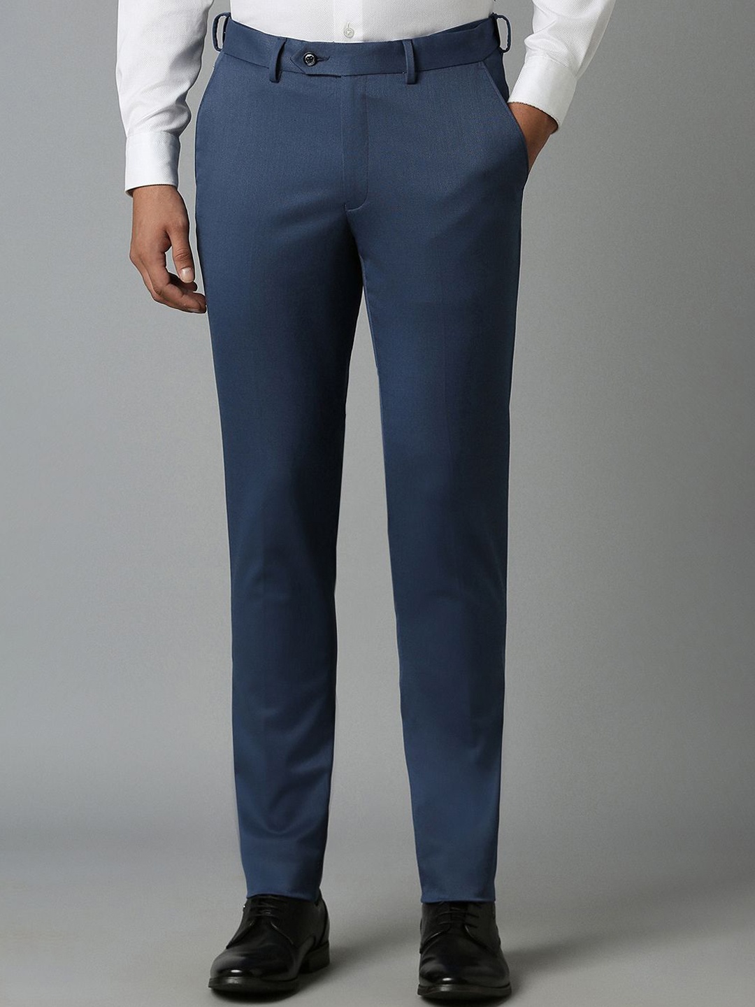 

Louis Philippe Men Slim Fit Trousers, Navy blue