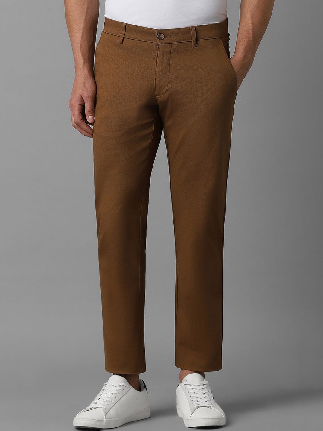 

Louis Philippe Sport Men Slim Fit Chinos Trousers, Brown
