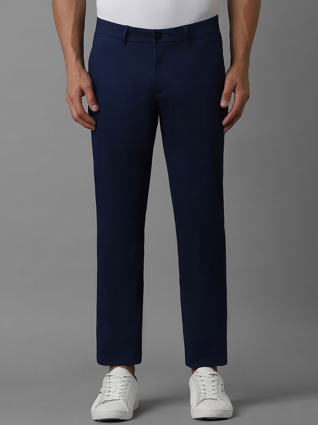 

Louis Philippe Sport Men Slim Fit Trousers, Navy blue