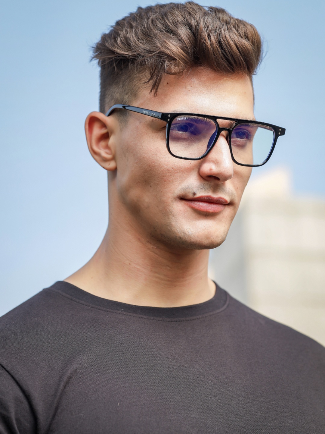

RESIST EYEWEAR Unisex Square Sunglasses with UV Protected Lens, Transparent