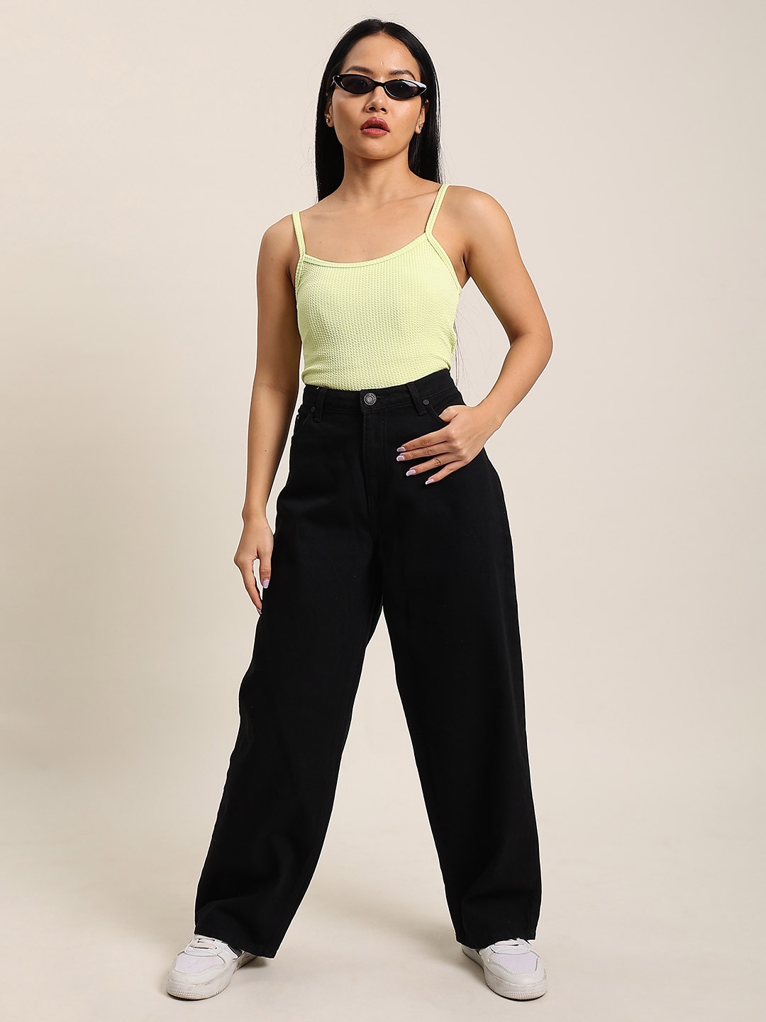 

Bene Kleed Women High-Rise Baggy Fit jeans, Black
