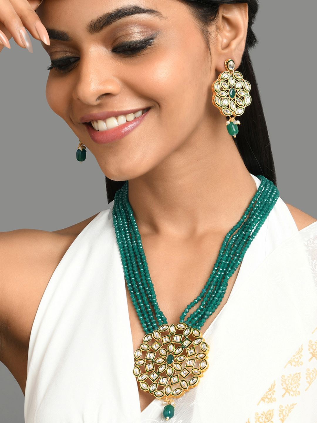 

Fida Gold-Plated Kundan-Studded & Pearl Beaded Jewellery Set, Green