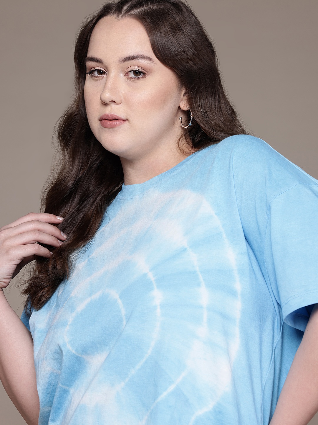

The Roadster Lifestyle Co. Plus-Size Tie and Dye Print Drop-Shoulder Sleeves T-shirt, Blue