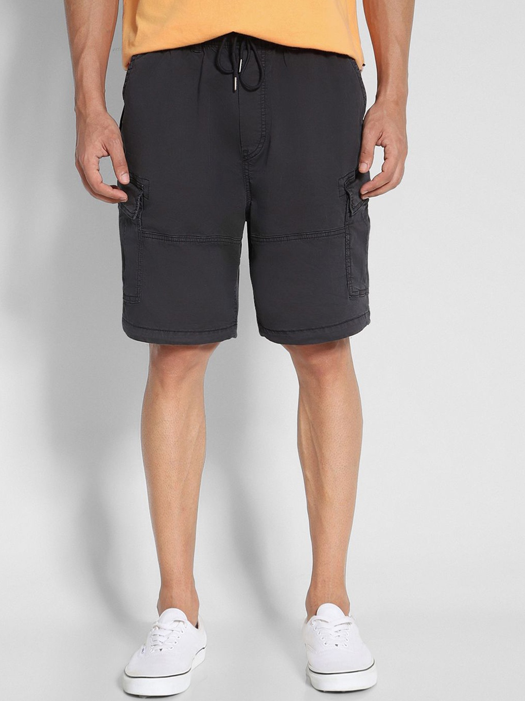 

AMERICAN EAGLE OUTFITTERS Men Cargo Shorts, Grey