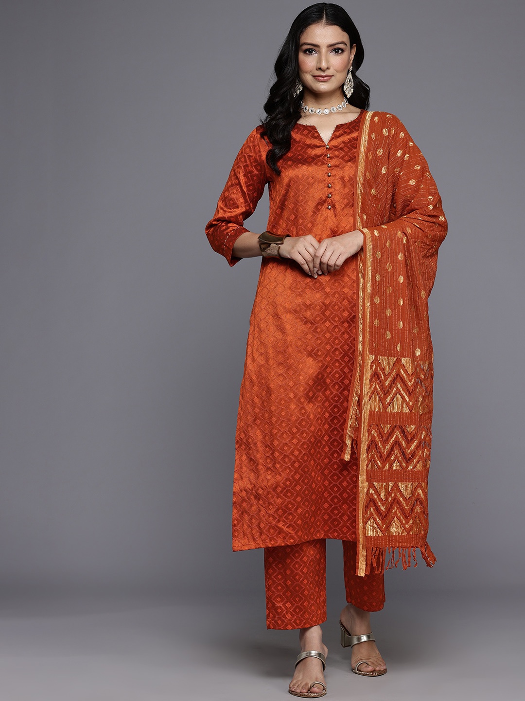 

Varanga Ethnic Gotta Patti Detailed Kurta With Trouser & Dupatta, Rust