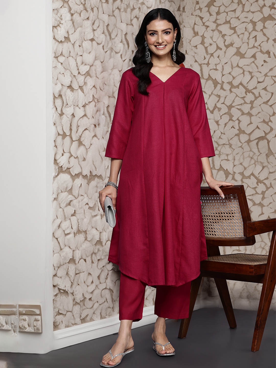 

Varanga Kurta With Trousers, Magenta