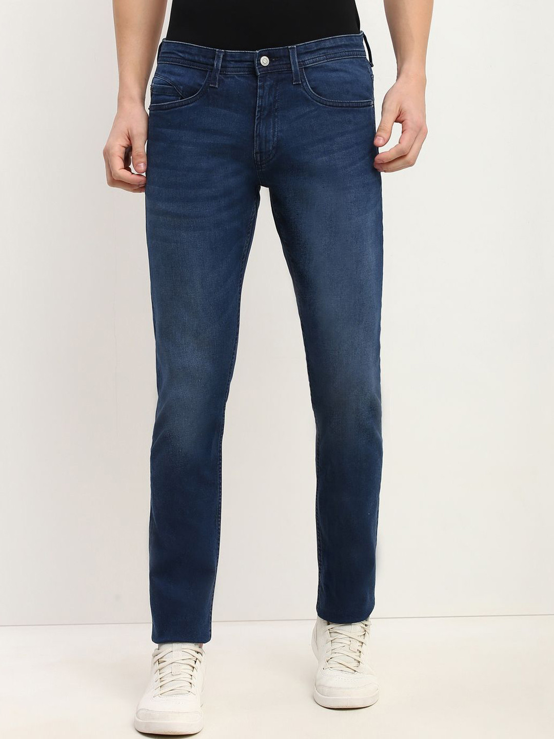 

Allen Solly Men Slim Fit Light Fade Jeans, Navy blue