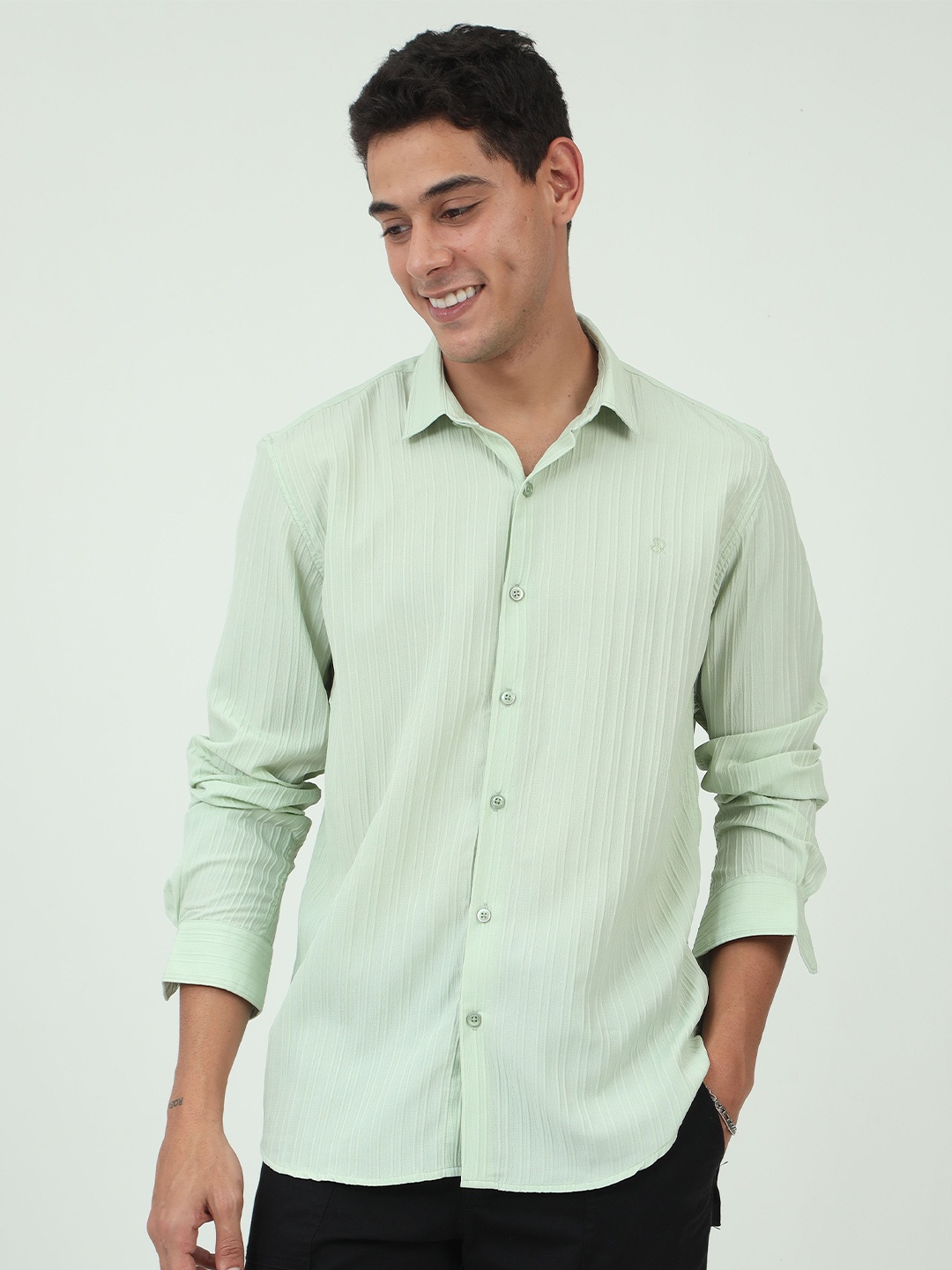 

SORATIA Men Opaque Striped Casual Shirt, Green