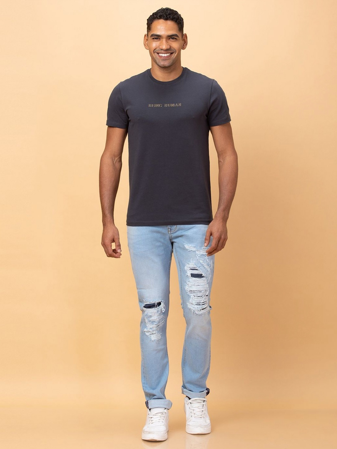 

Being Human Men Typography T-shirt, Grey